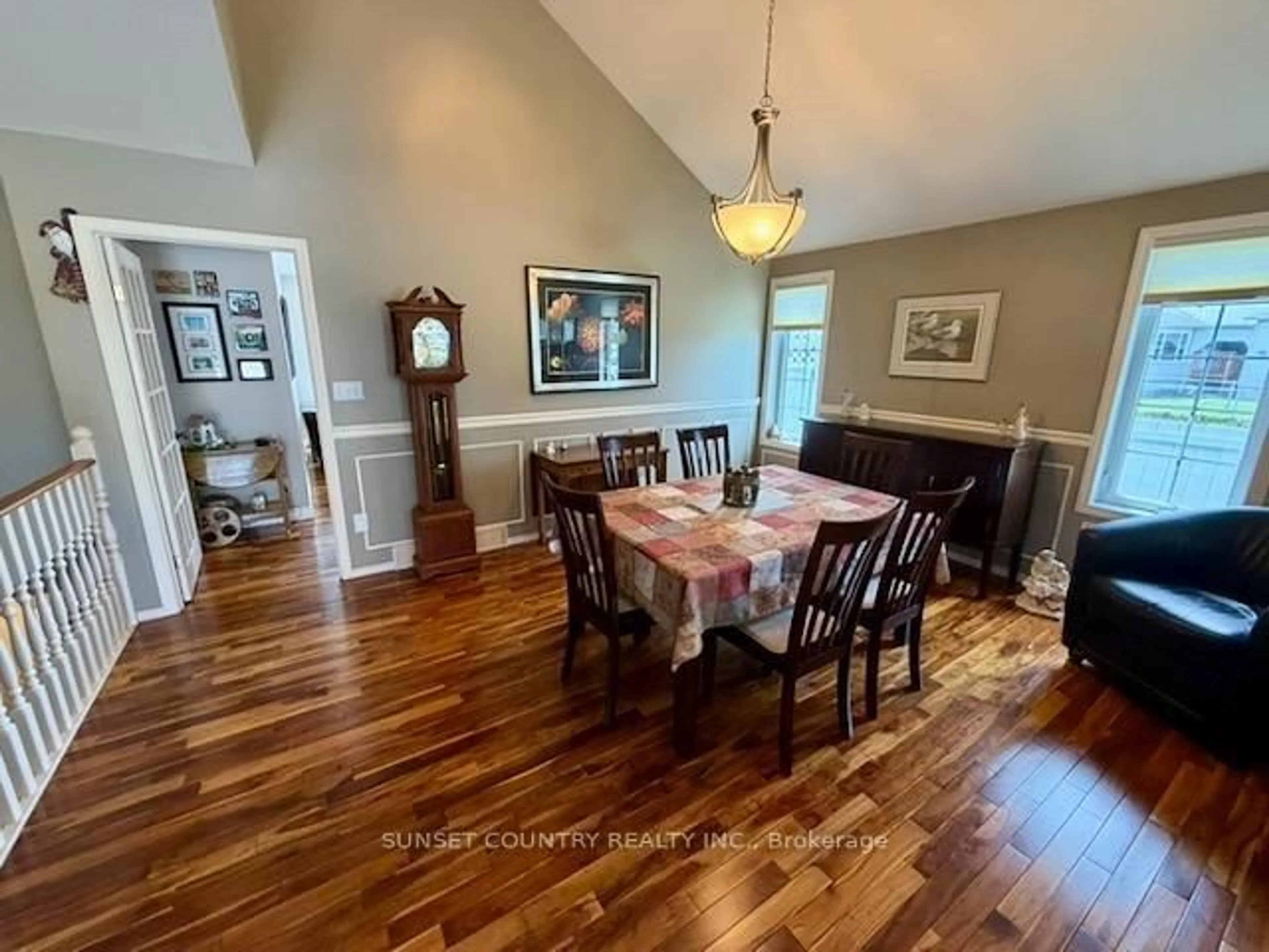 Unknown for 24 Clearwater Cres, Dryden Ontario P8N 3H9