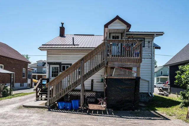 15 Mercia St, Quinte West 5