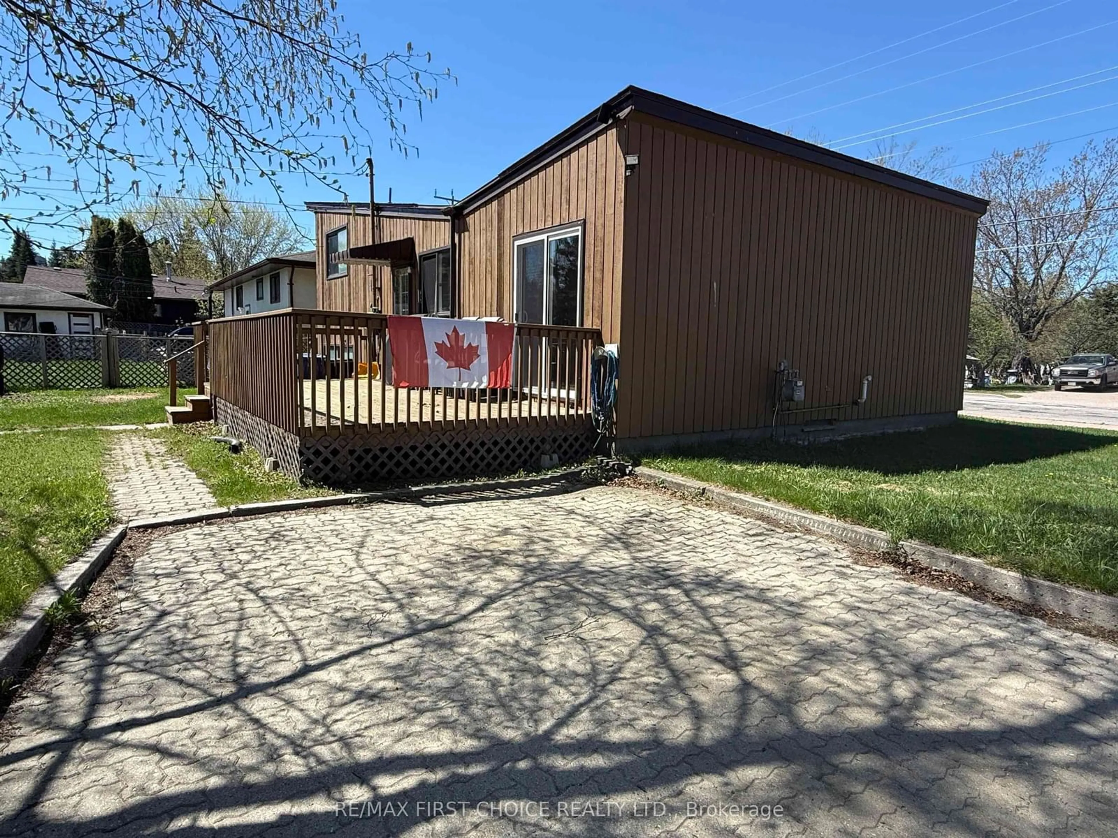 Unknown for 133 Memorial Ave, Dryden Ontario P8N 2M4