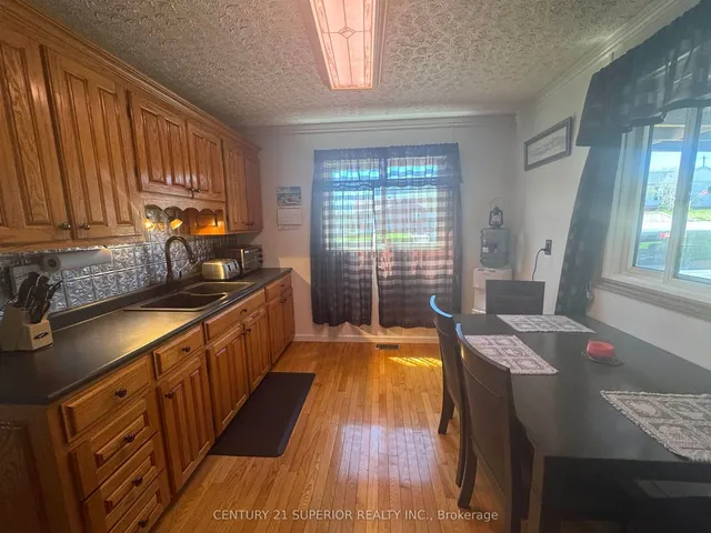 3 Falcon Drive, Manitouwadge 5