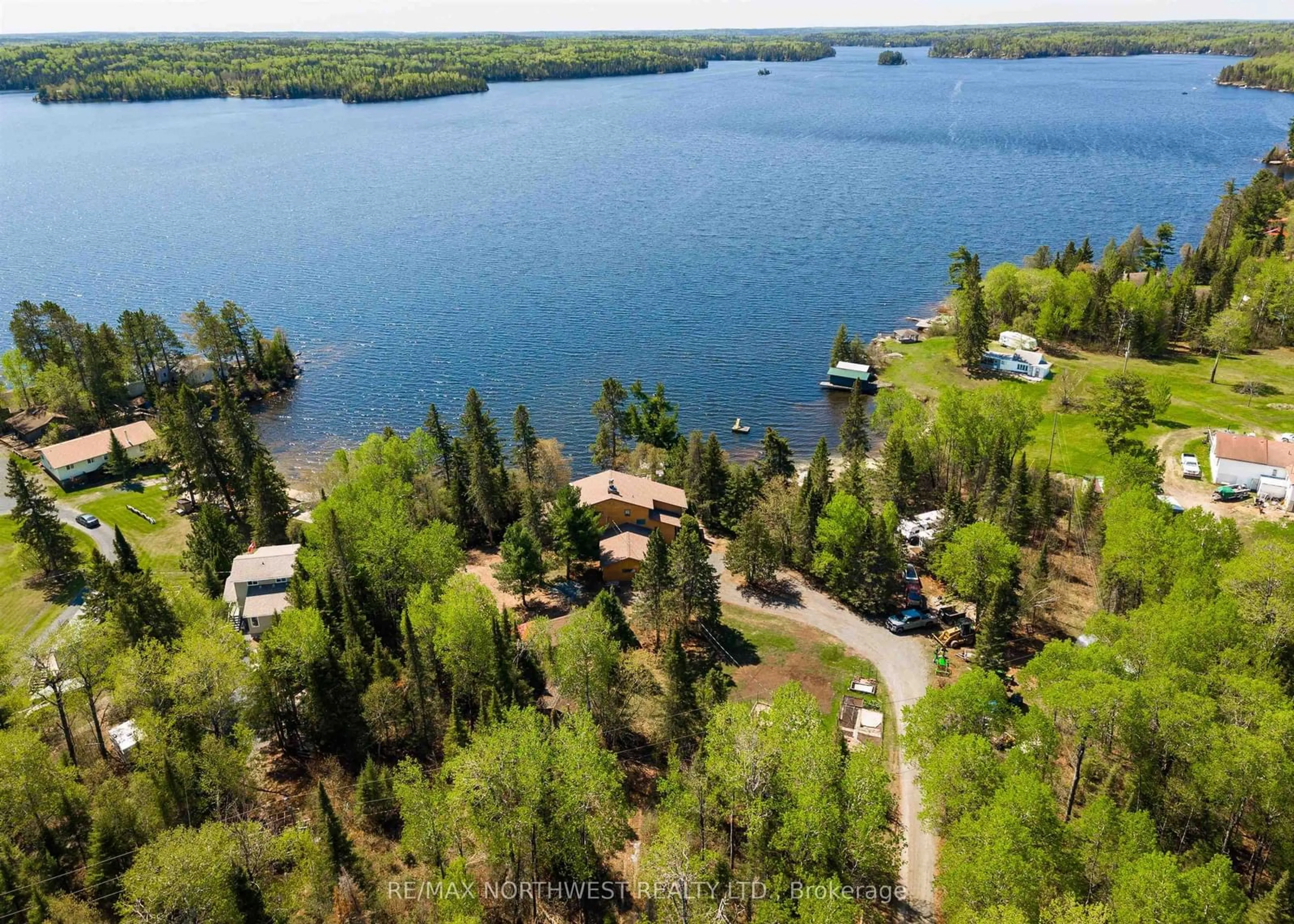 A pic from outside/outdoor area/front of a property/back of a property/a pic from drone, water/lake/river/ocean view for 81B Peterson Drive, Kenora Remote Area Ontario P0X 1H0