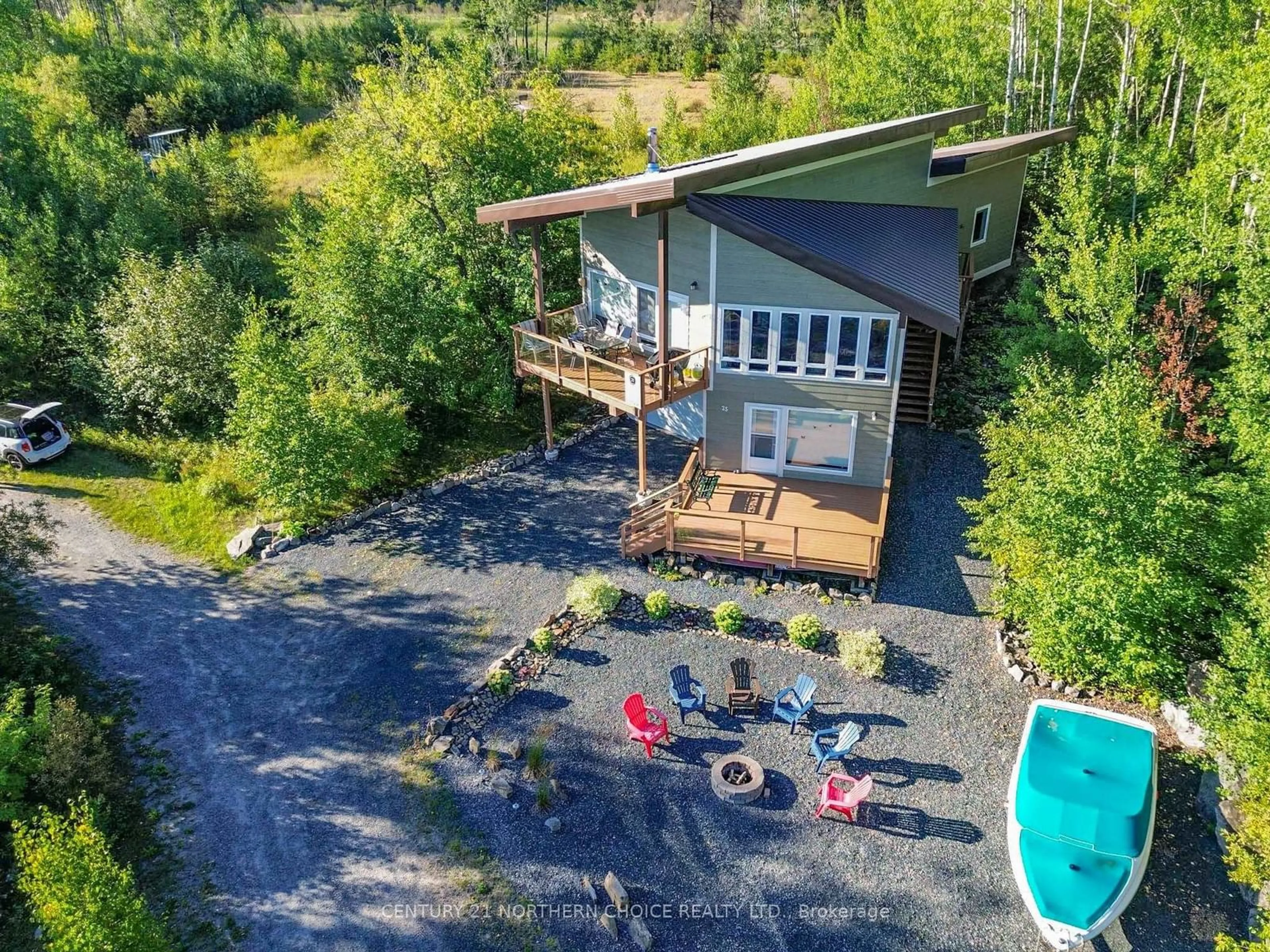 A pic from outside/outdoor area/front of a property/back of a property/a pic from drone, water/lake/river/ocean view for 25 Royal Lake, Kenora Remote Area Ontario P0X 1S0