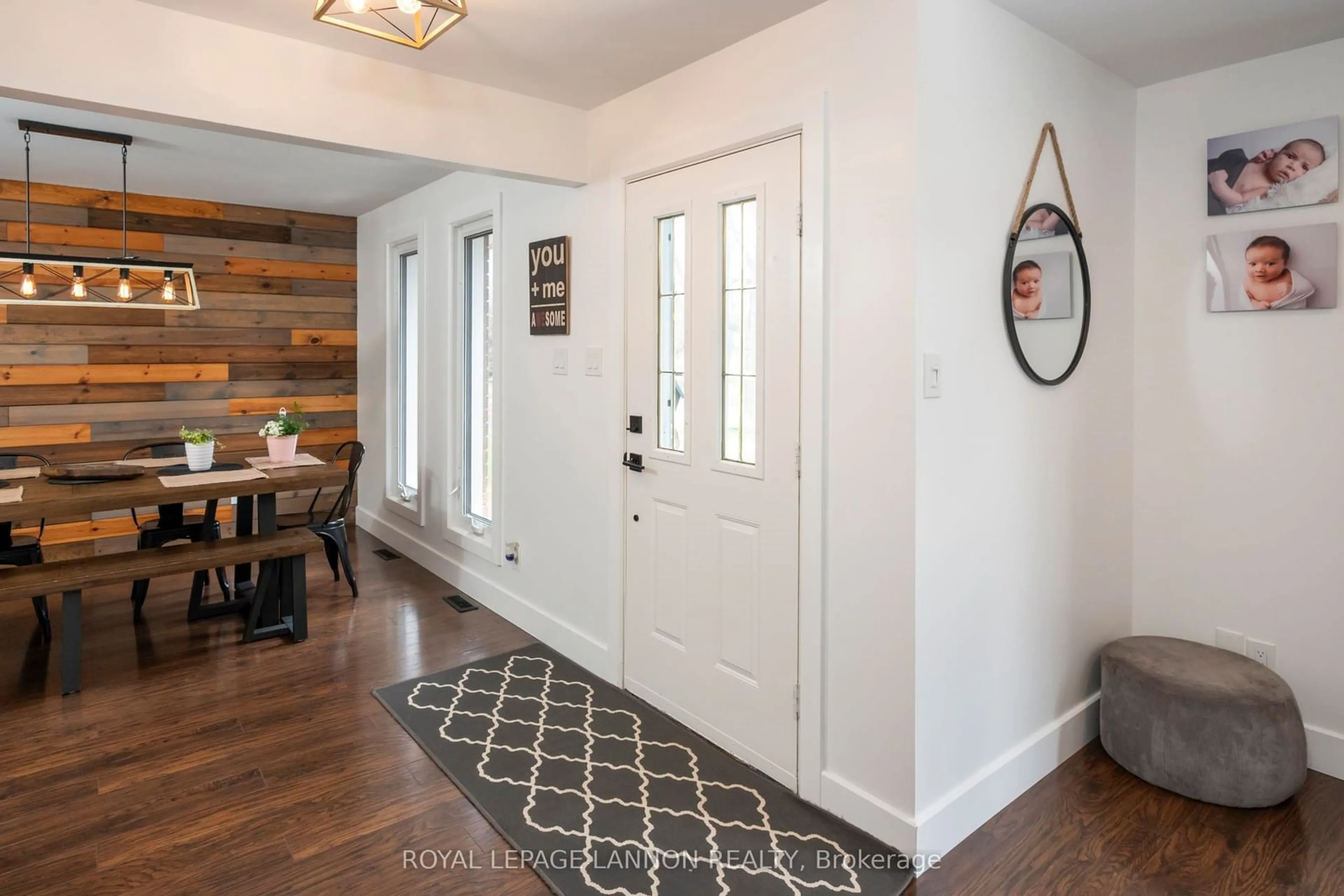 Indoor entryway for 148 Nottingham Cres, Thunder Bay Ontario P7G 1B5