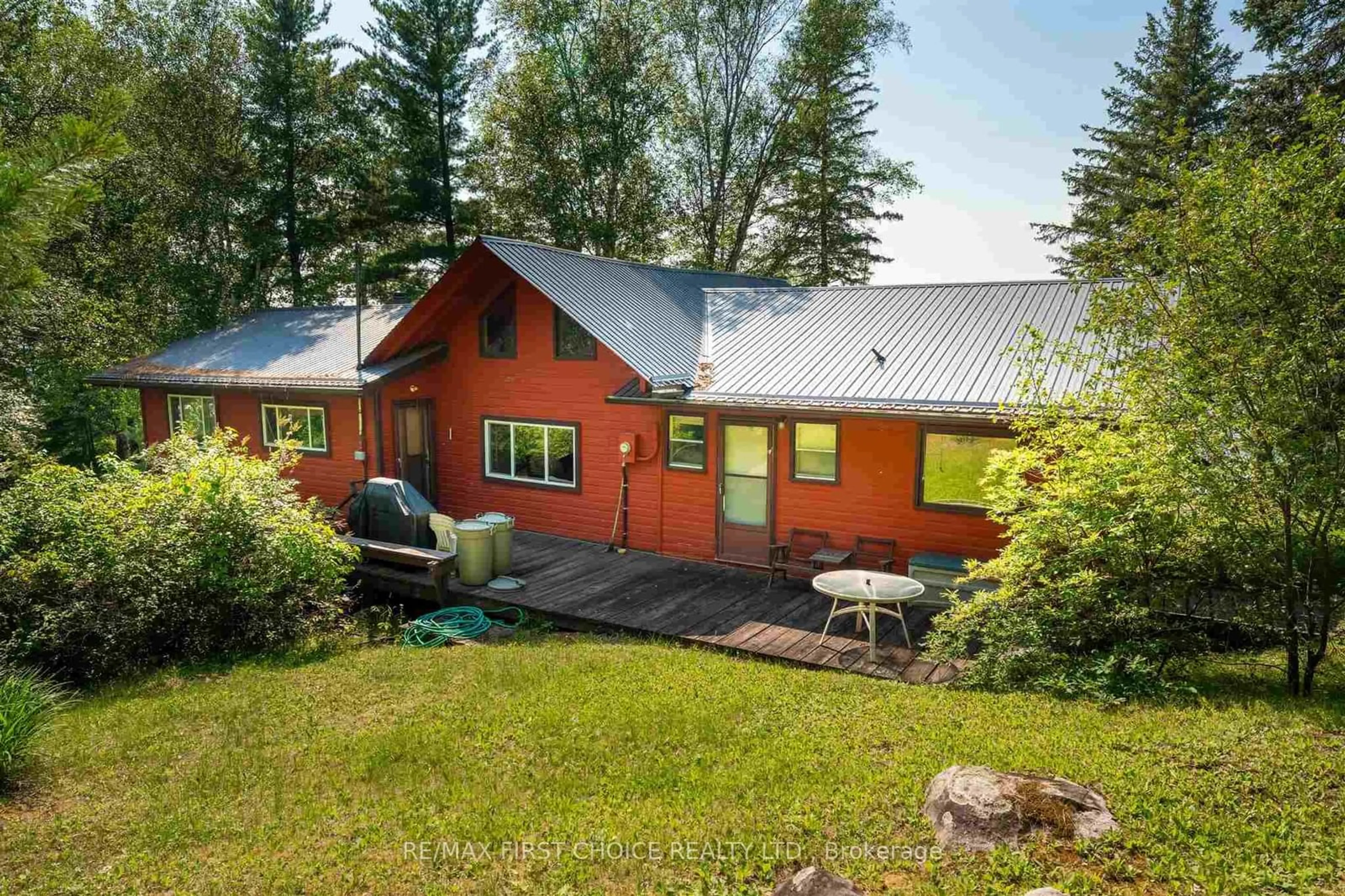 A pic from outside/outdoor area/front of a property/back of a property/a pic from drone, unknown for S986 Winnipeg River, Kenora Remote Area Ontario P0X 1J0