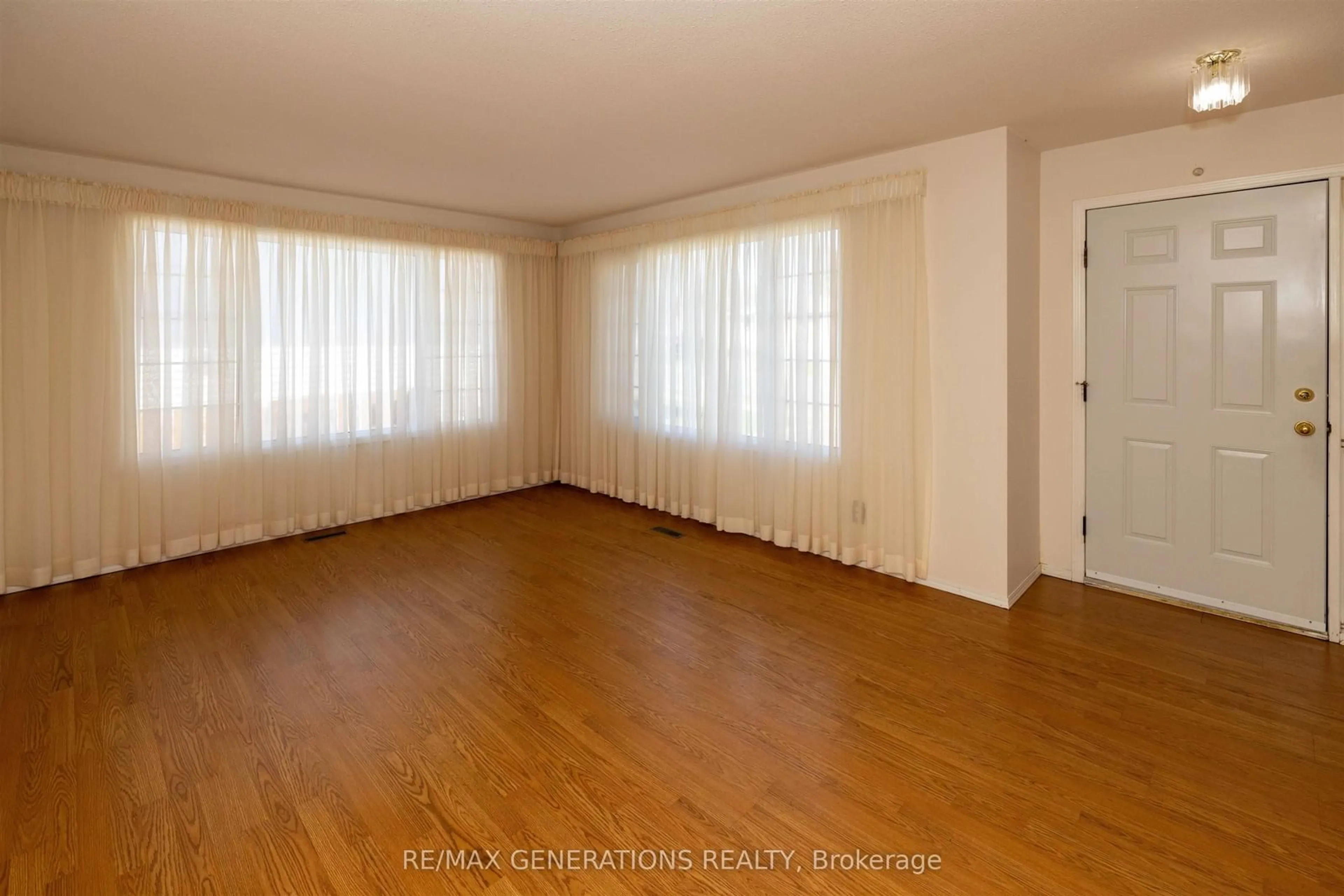 A pic of a room for 439 Jameson St, Thunder Bay Ontario P7G 1E2