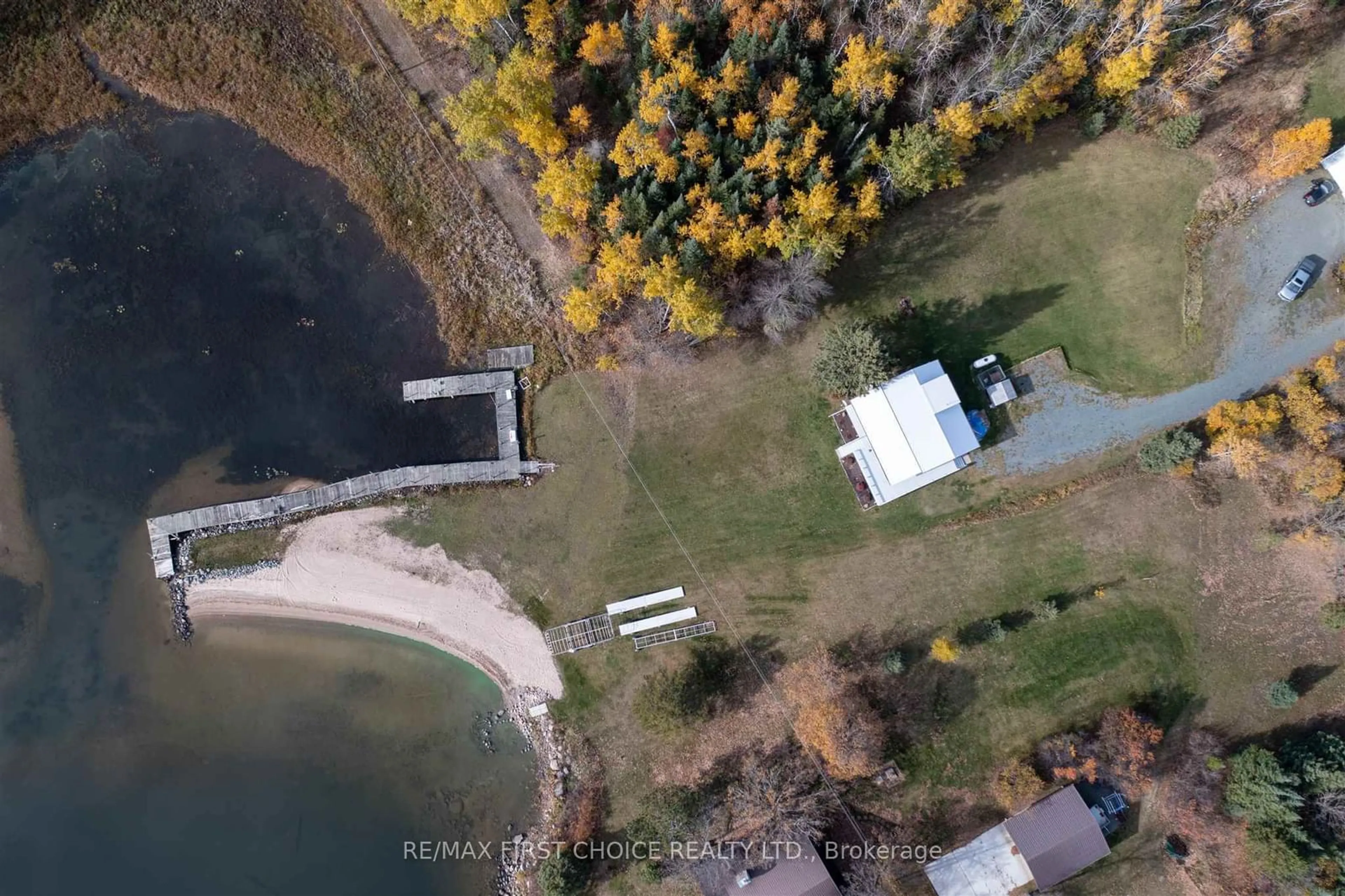 A pic from outside/outdoor area/front of a property/back of a property/a pic from drone, water/lake/river/ocean view for 20 Dubois Rd, Sioux Narrows-Nestor Falls Ontario P0X 1N0