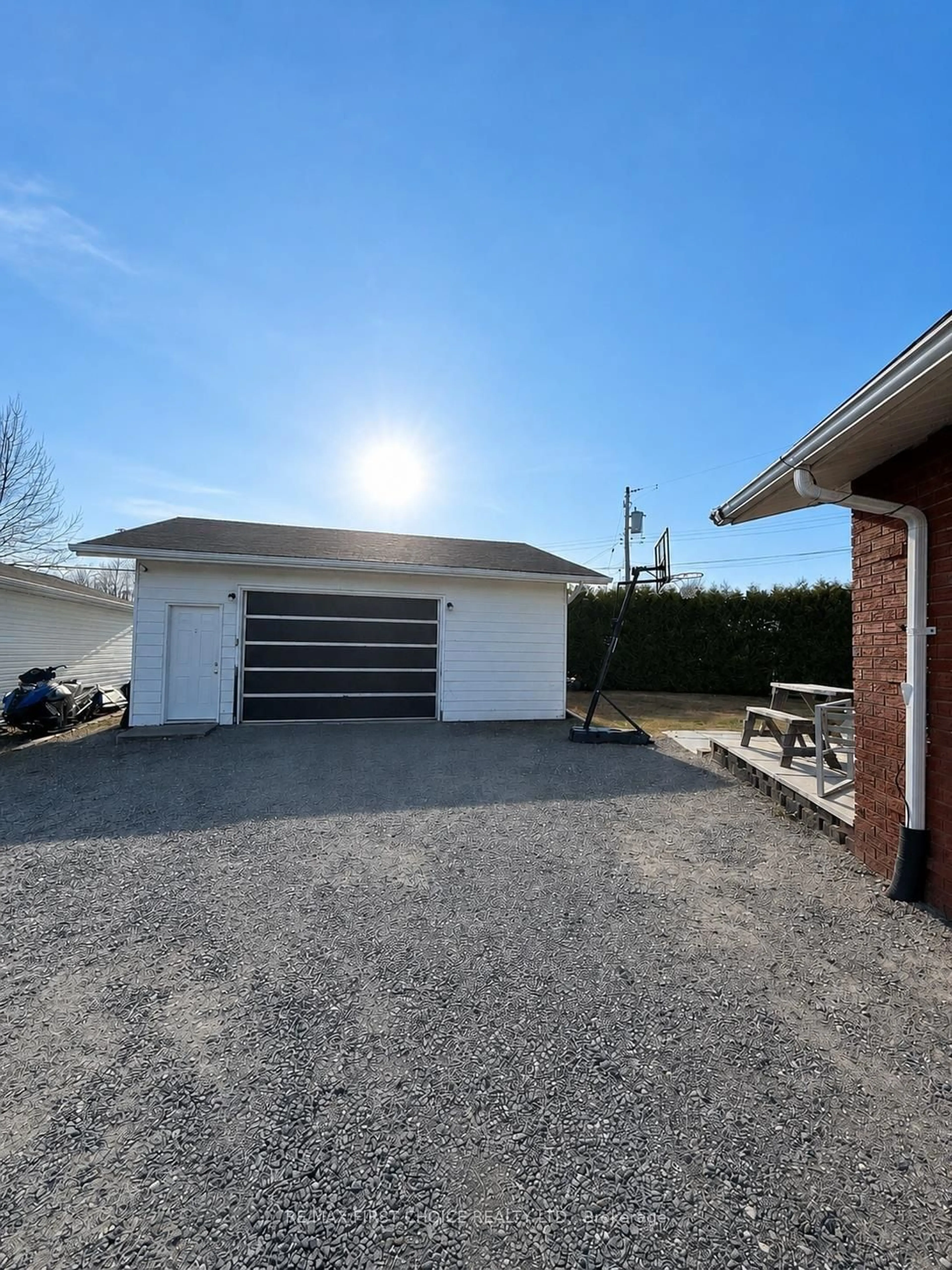 Unknown for 110 Court St, Greenstone Ontario P0T 2A0