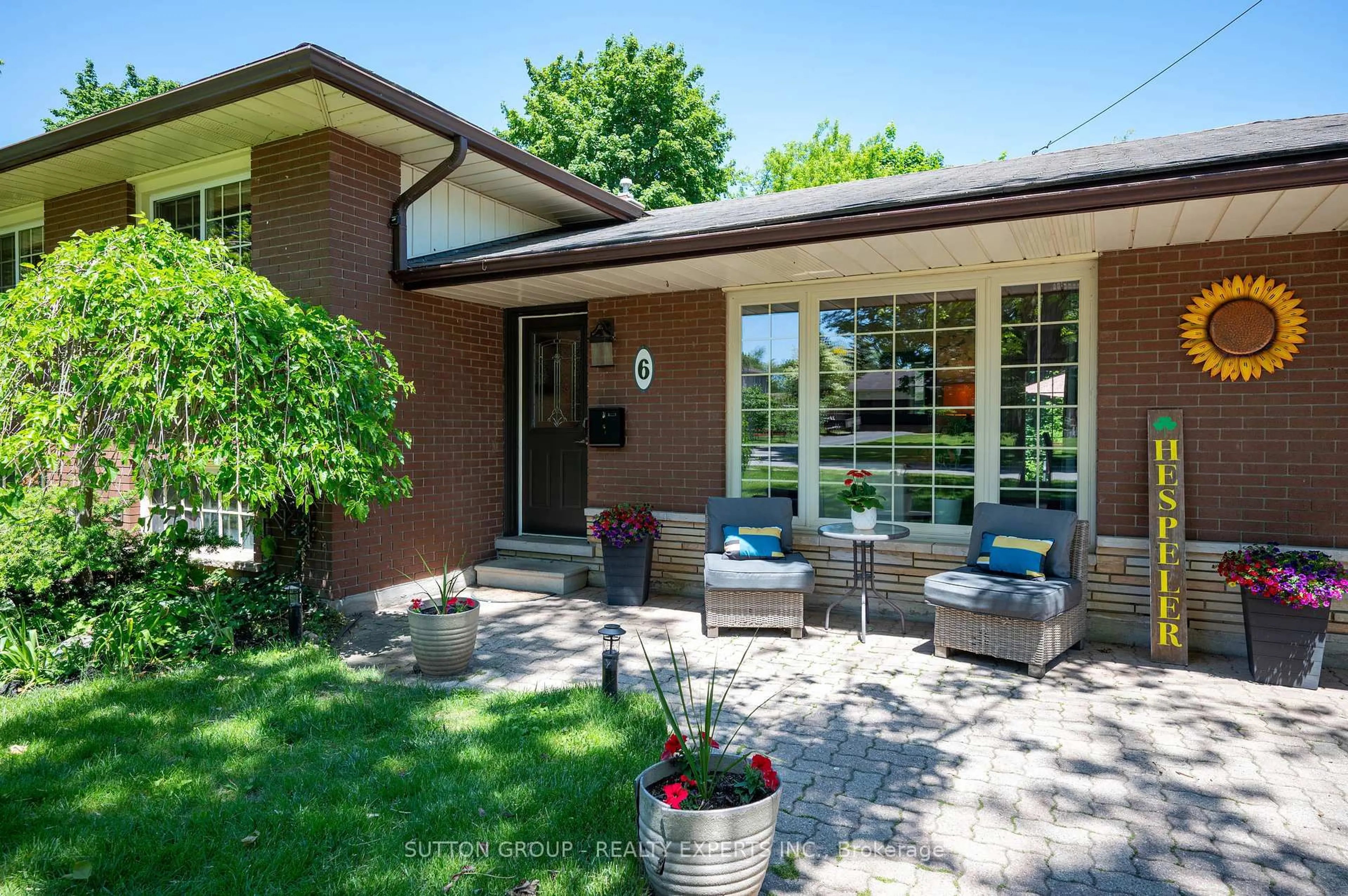Home with brick exterior material, street for 6 Gerrard Ave, Cambridge Ontario N3C 2R6