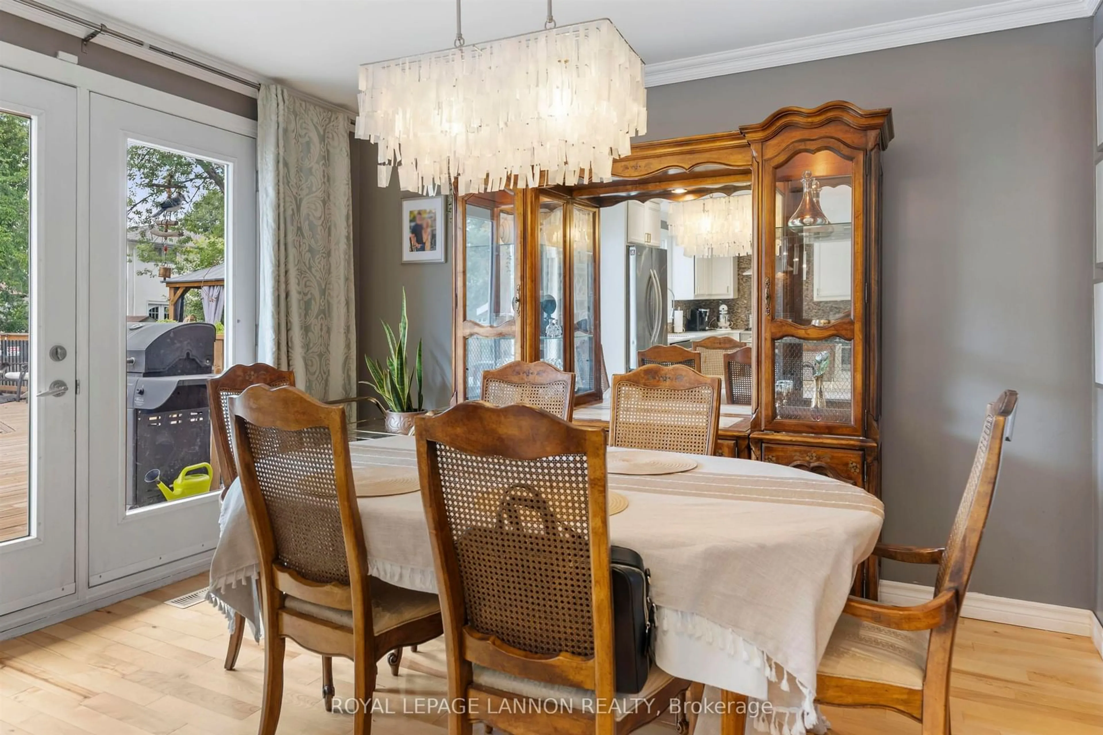Dining room, unknown for 425 Chelsea Cres., Thunder Bay Ontario P7B 5P8