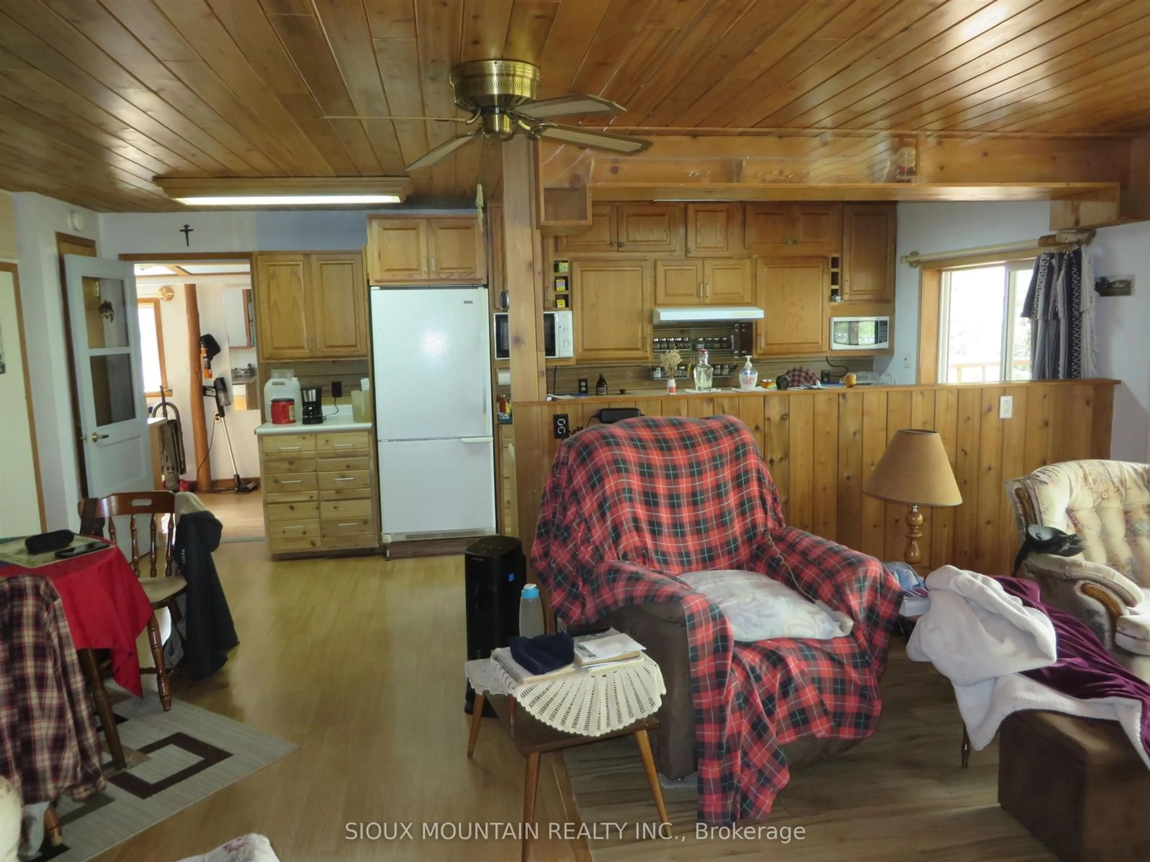 Unknown for 1844 Southshore Drive, Sioux Lookout Ontario P8T 0A7
