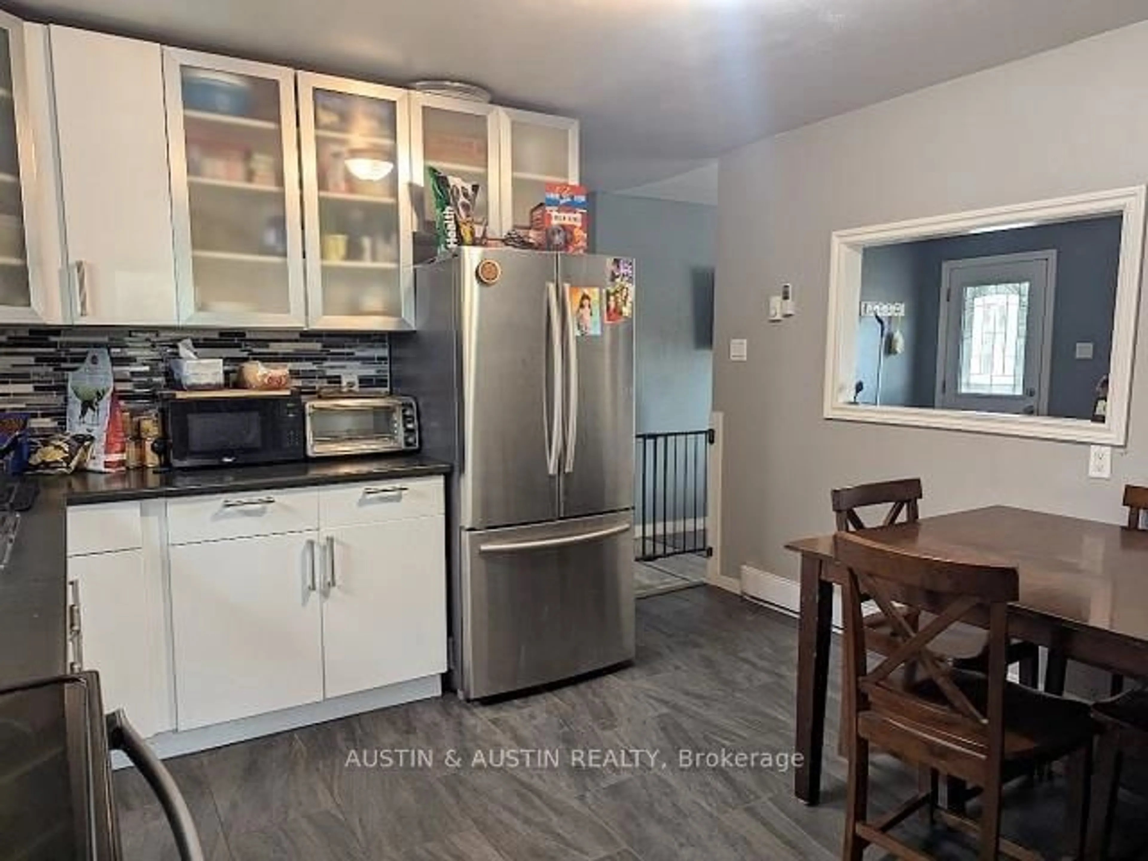 Open concept kitchen, unknown for 33 Victoria St, Kenora Remote Area Ontario P0V 2W0