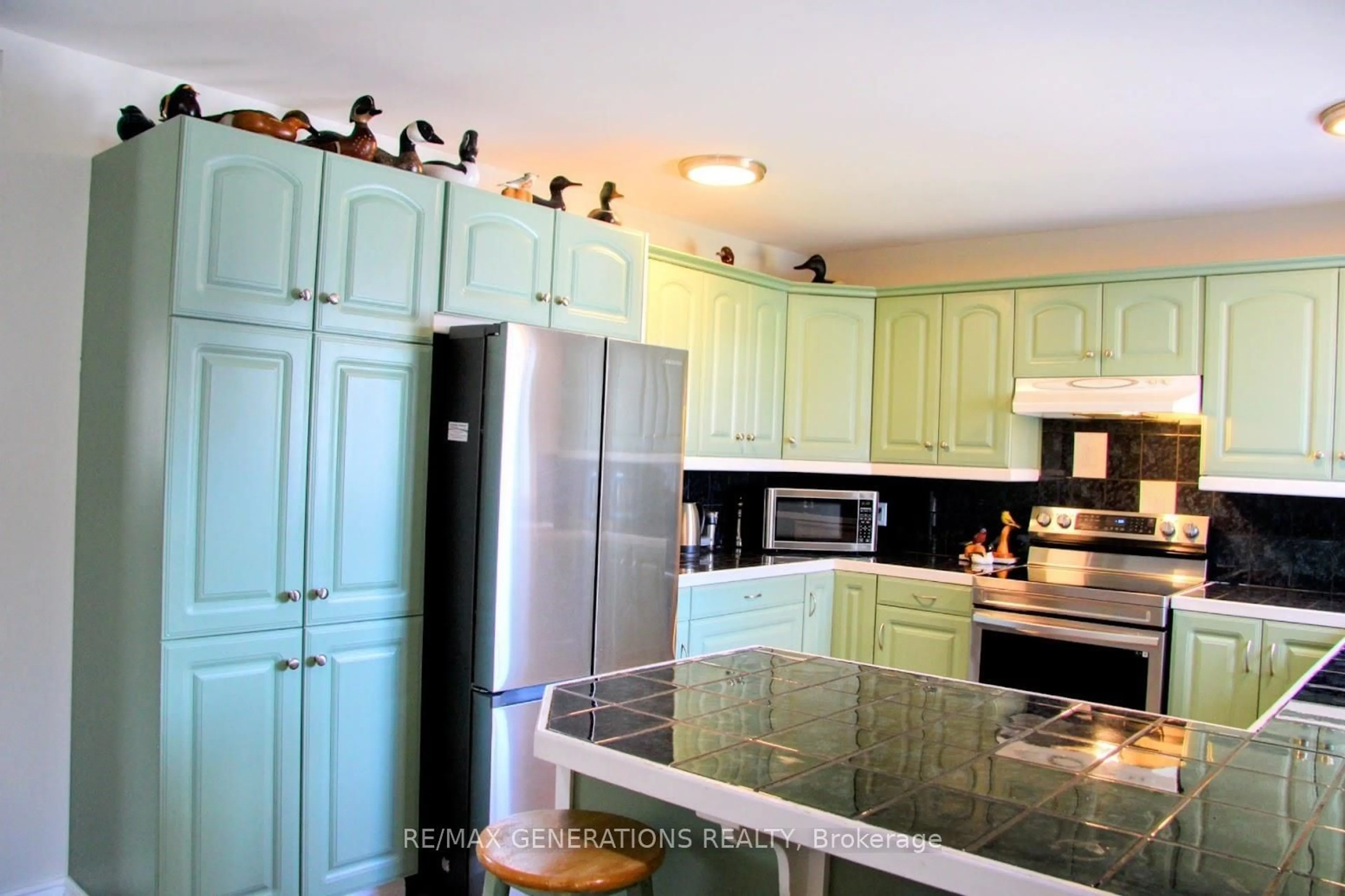 Open concept kitchen, unknown for 34 Terrace Heights Dr, Terrace Bay Ontario P0T 2W0