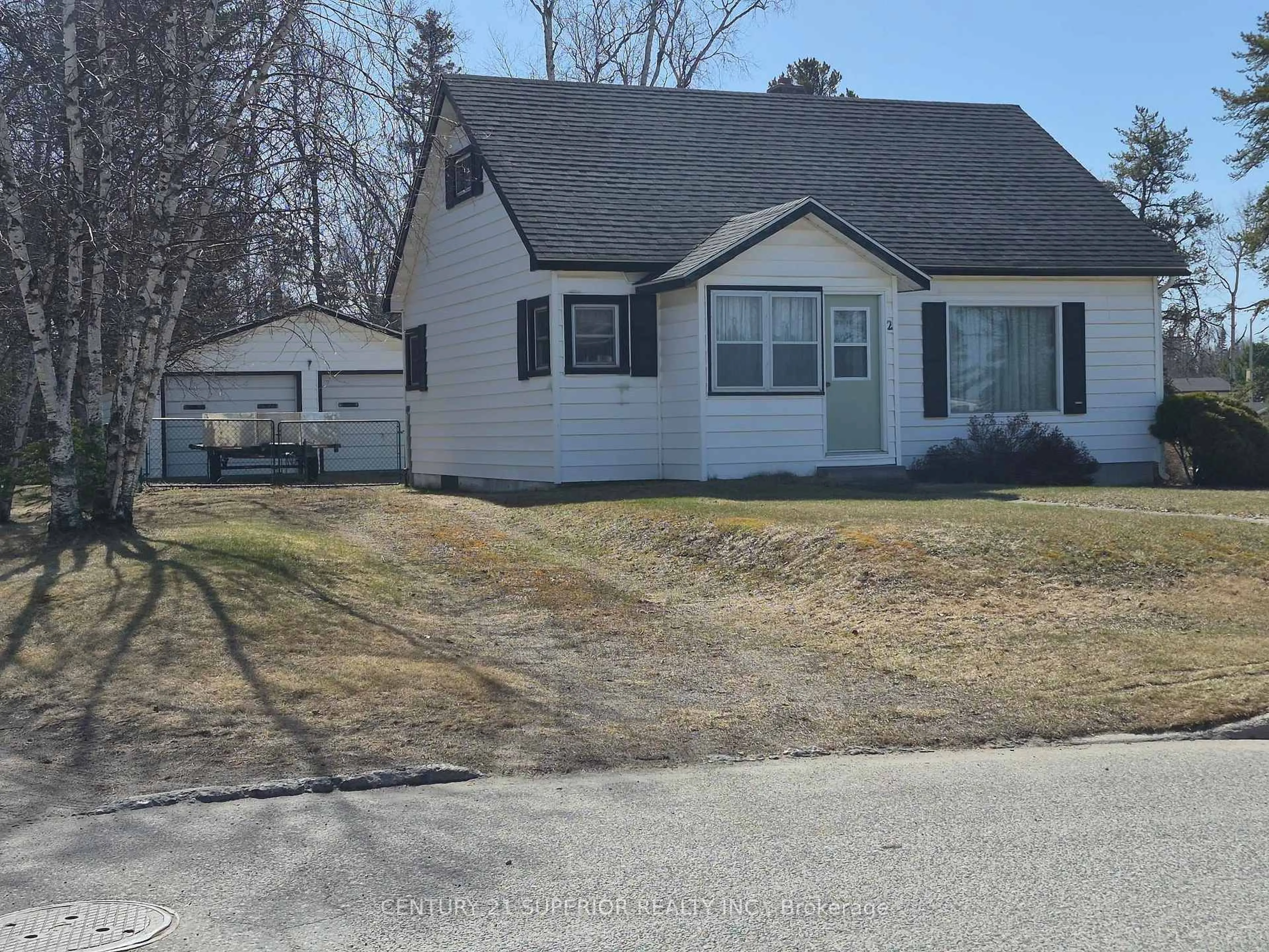 Home with vinyl exterior material, street for 2 Laurier Ave, Terrace Bay Ontario P0T 2W0