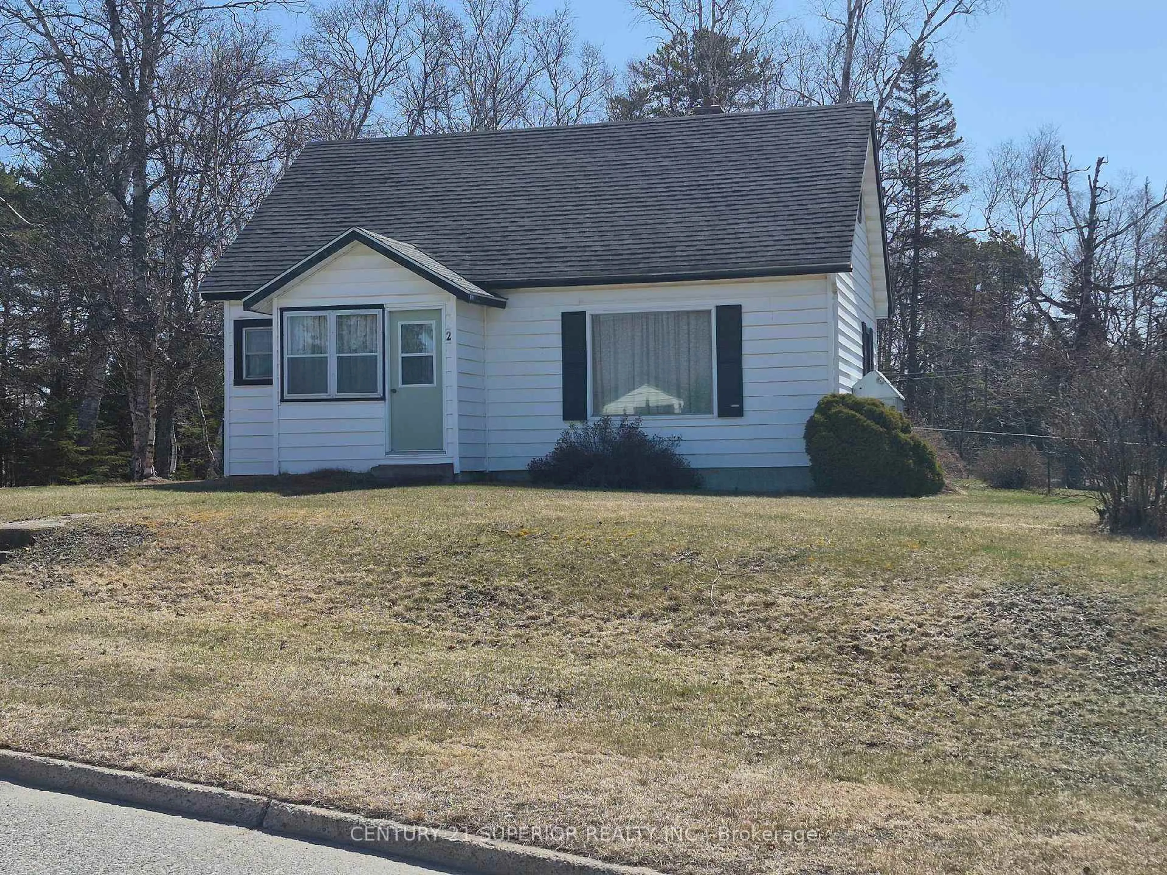 Home with vinyl exterior material, street for 2 Laurier Ave, Terrace Bay Ontario P0T 2W0