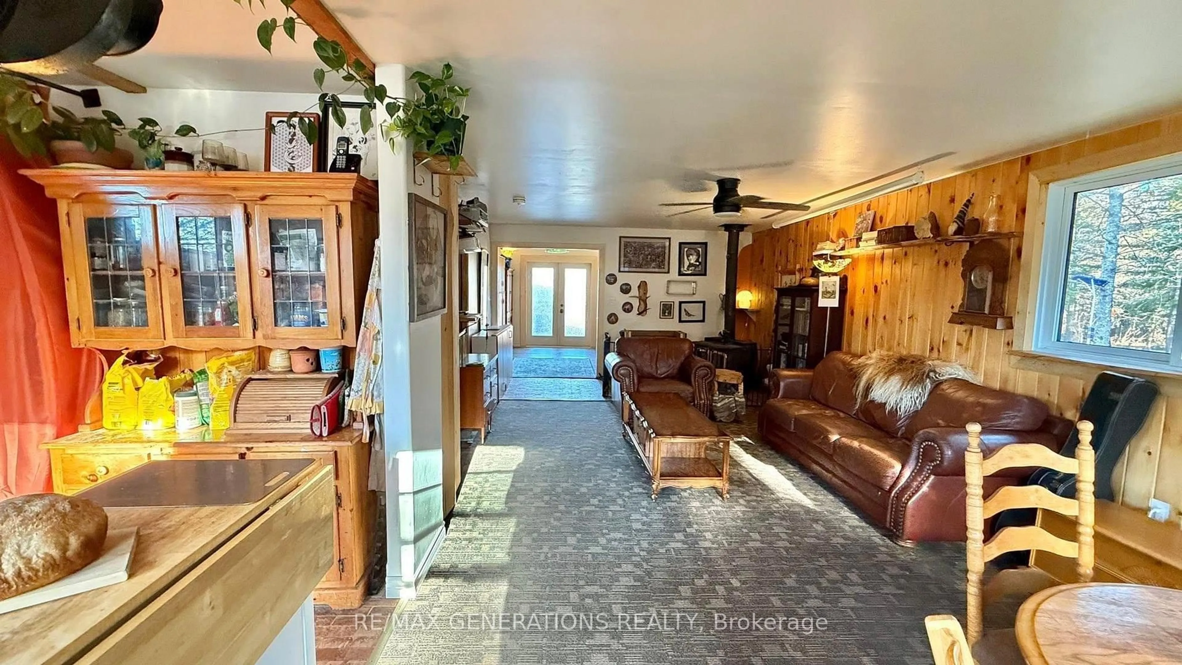 Unknown for 681 East Oliver Lake Rd, Neebing Ontario P7L 0E5