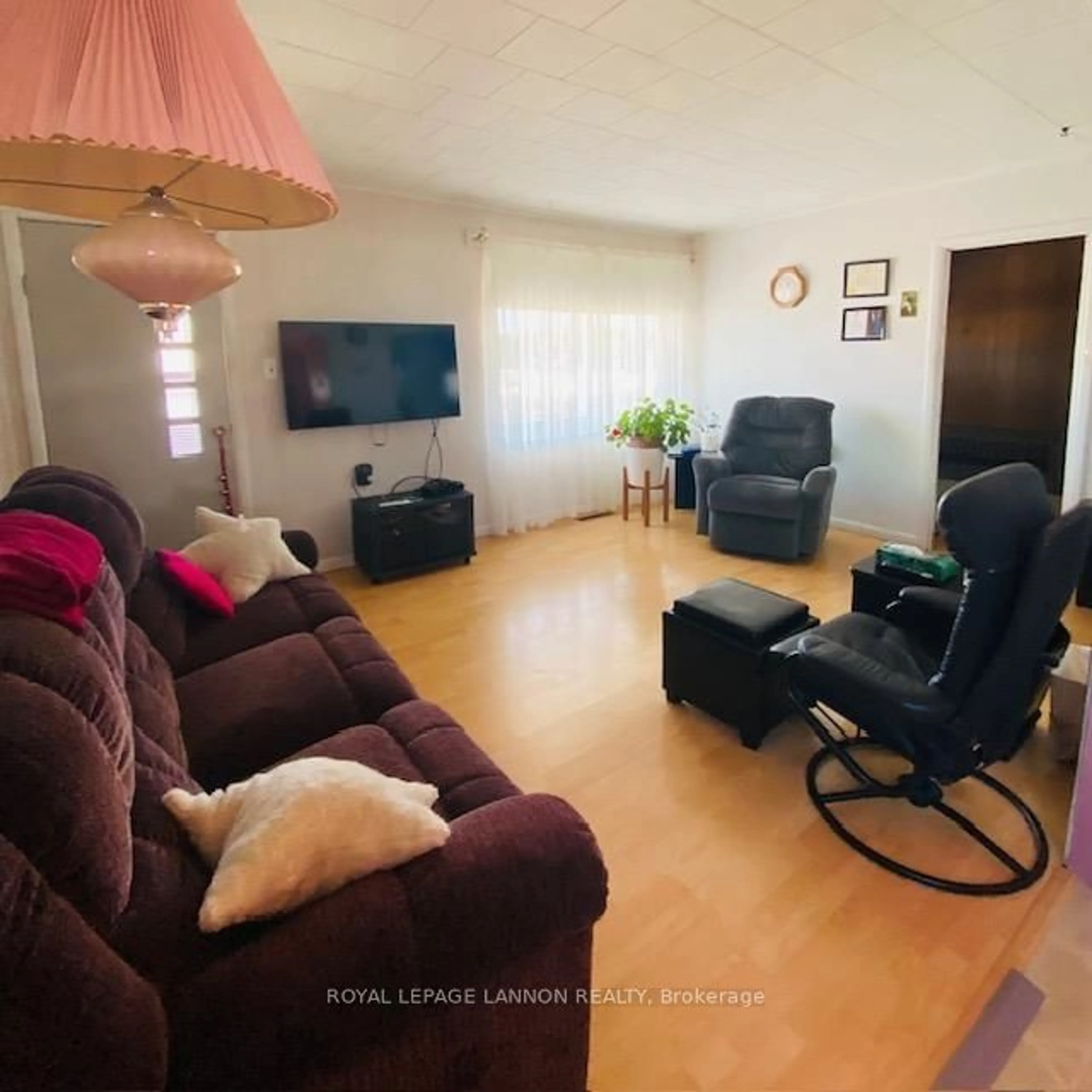 Living room with furniture, unknown for 308 Ball park Cres, Greenstone Ontario P0T 1M0