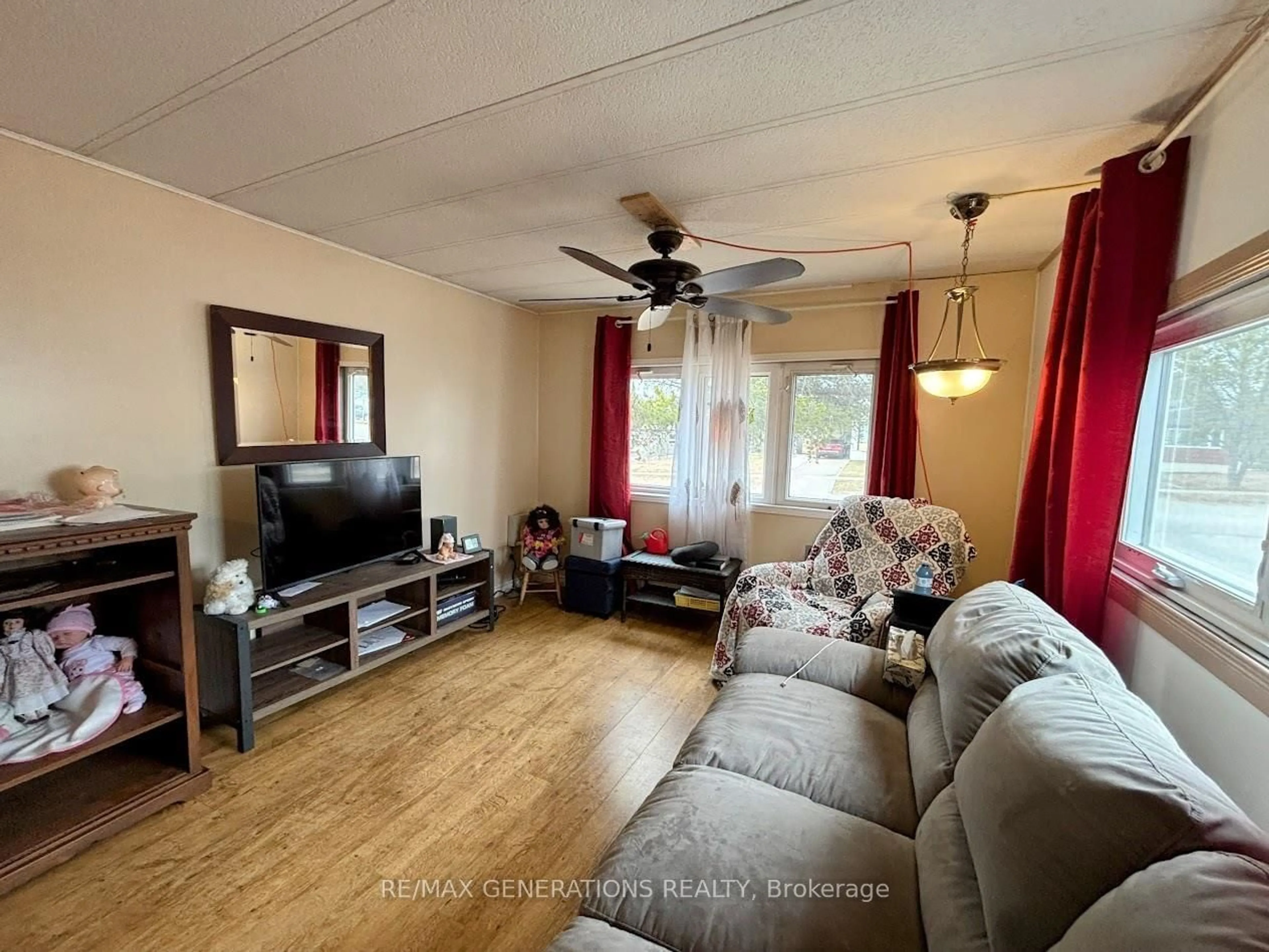 Living room with furniture, unknown for 22 Jackson Cres, Marathon Ontario P0T 2E0