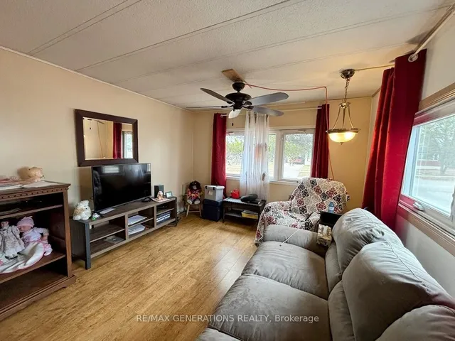 22 Jackson Cres, Marathon 4
