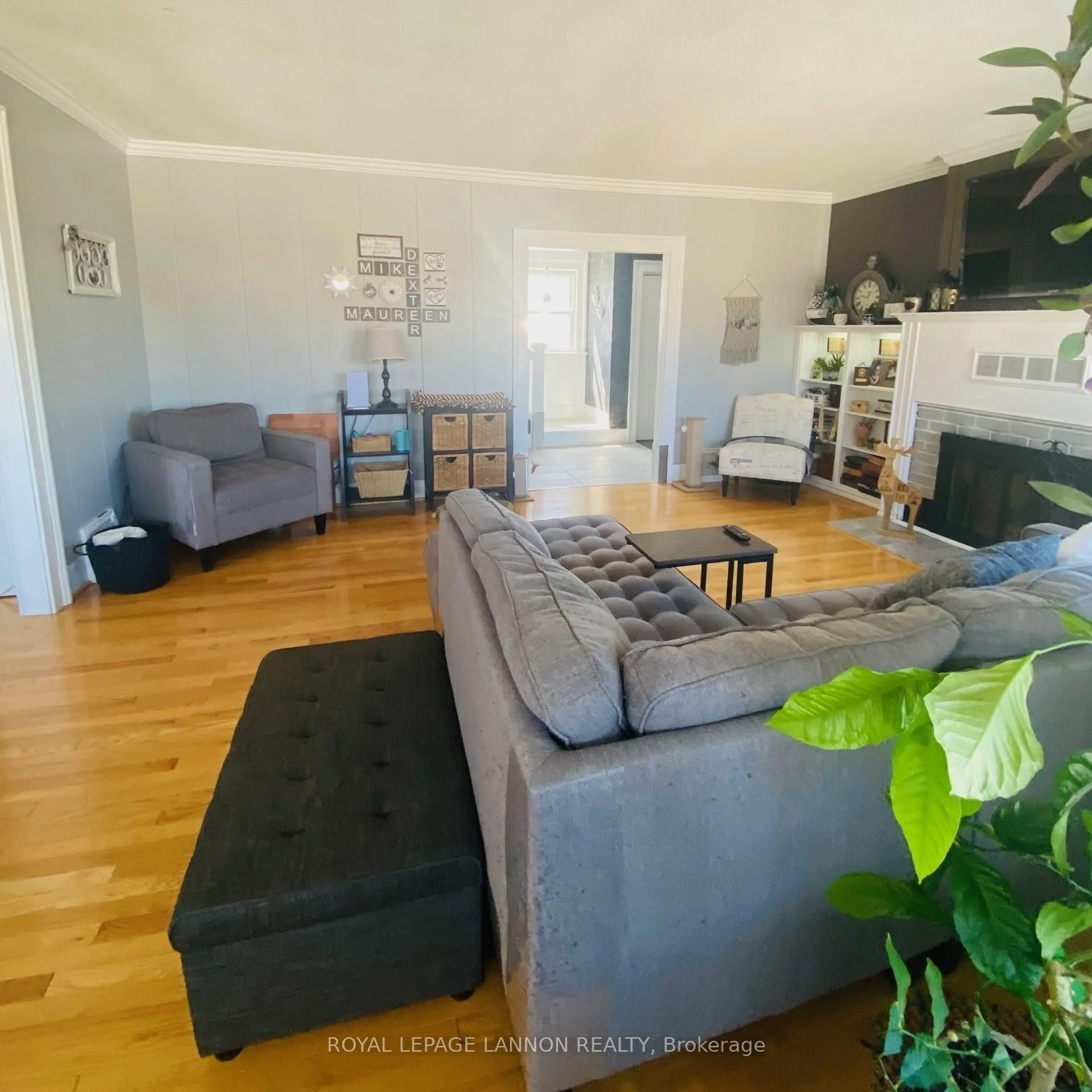 Living room with furniture, unknown for 209 McKenzie Ave, Greenstone Ontario P0T 1M0