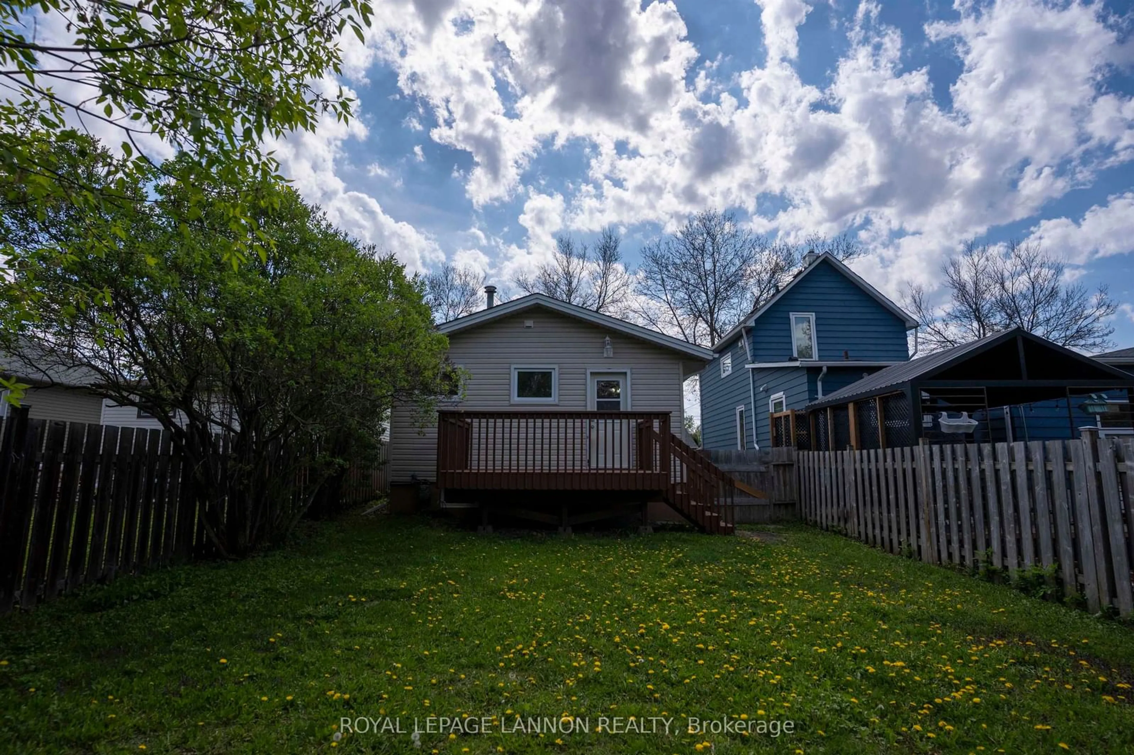 Unknown for 138 Windemere Ave. S., Thunder Bay Ontario P7A 6B4