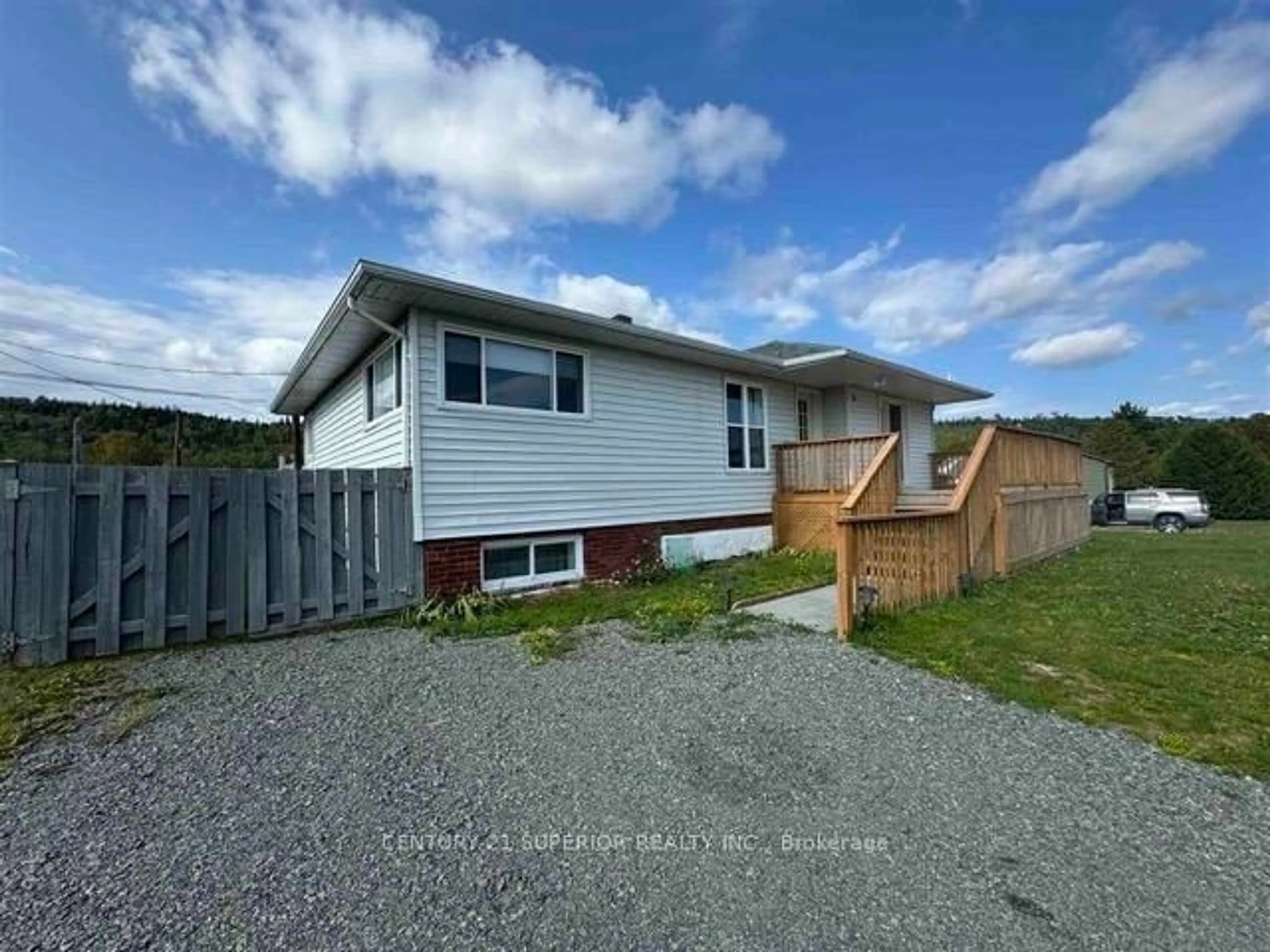 A pic from outside/outdoor area/front of a property/back of a property/a pic from drone, unknown for 14 Heron Drive, Manitouwadge Ontario P0T 2C0