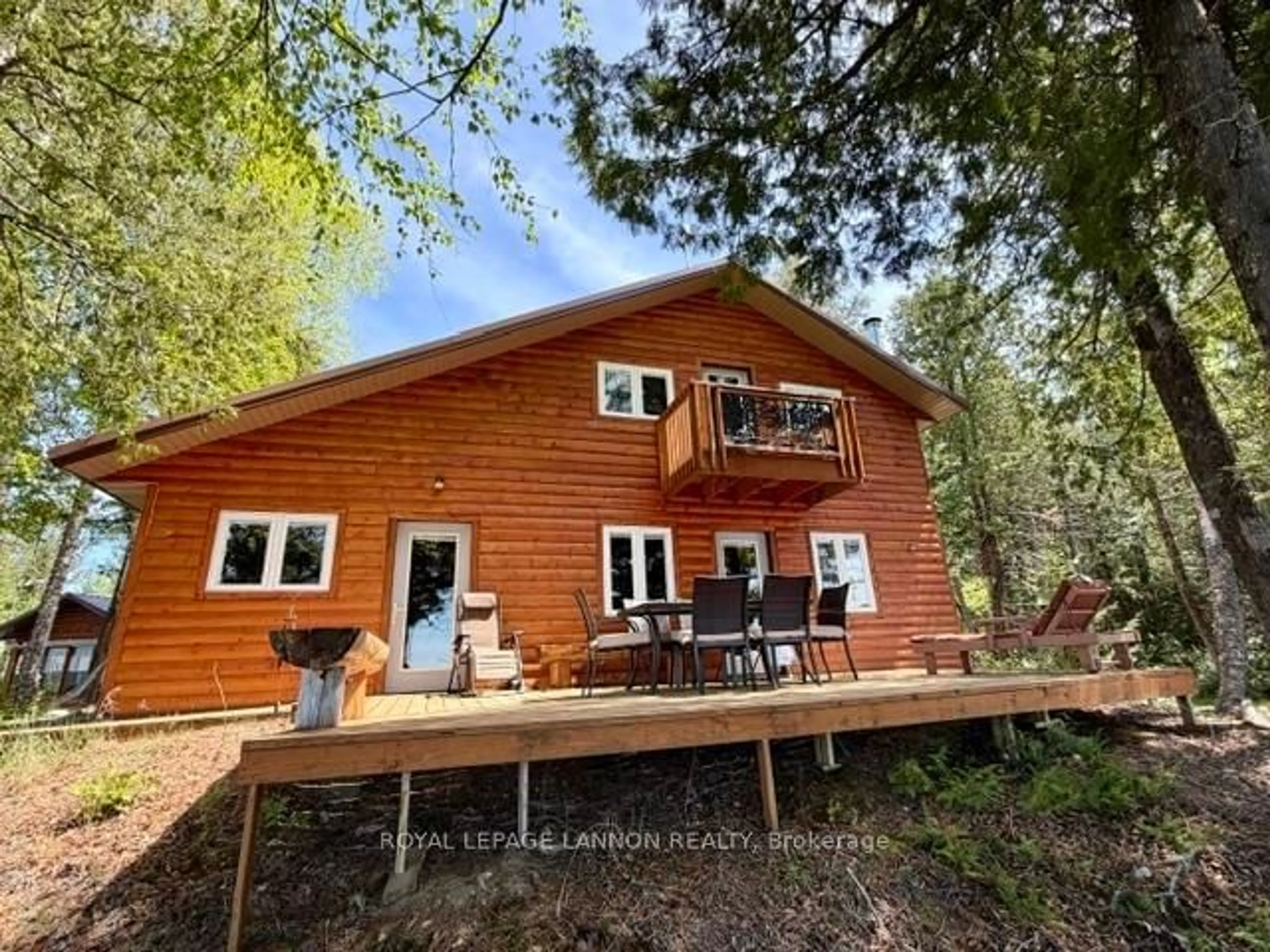 A pic from outside/outdoor area/front of a property/back of a property/a pic from drone, unknown for 16 MANIWAKI Lane, Thunder Bay Remote Area Ontario P0T 2Y0