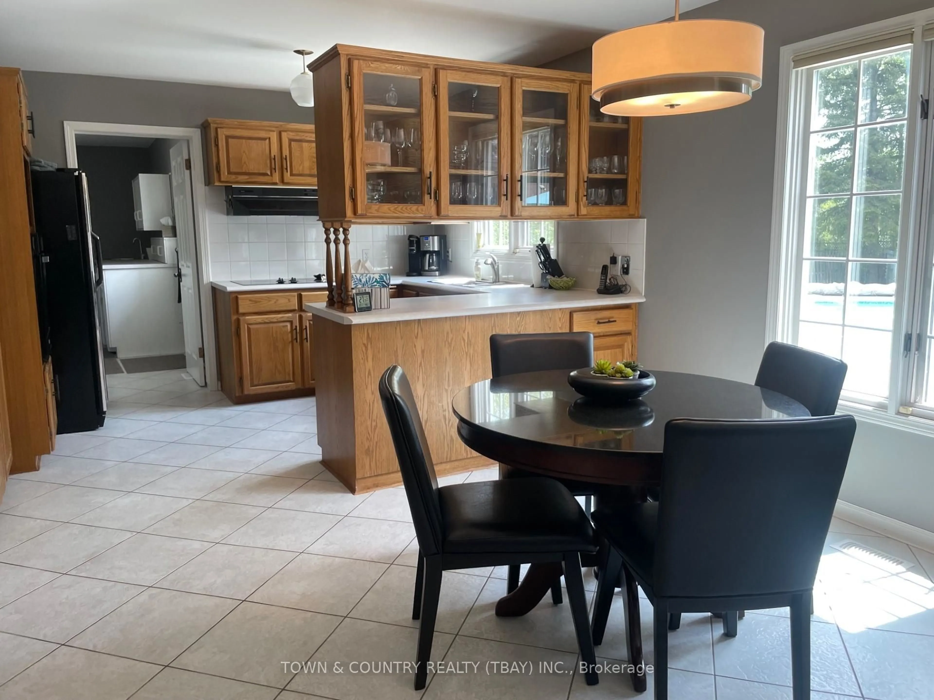 Open concept kitchen, ceramic/tile floor for 106 Herrick Pl, Thunder Bay Ontario P7K 1C6