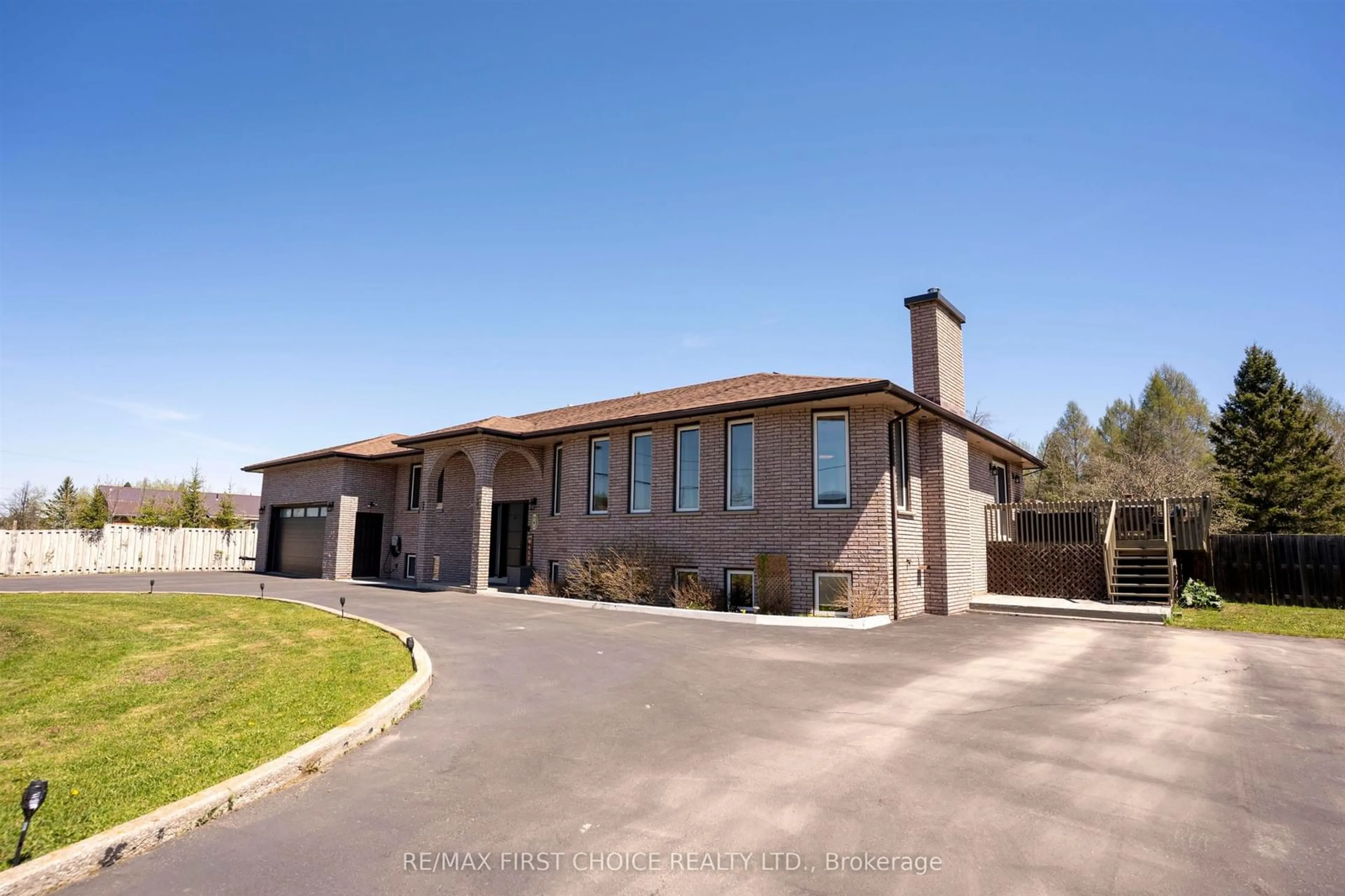 Unknown for 3306 Fairview Ave, Thunder Bay Ontario P7K 1E5