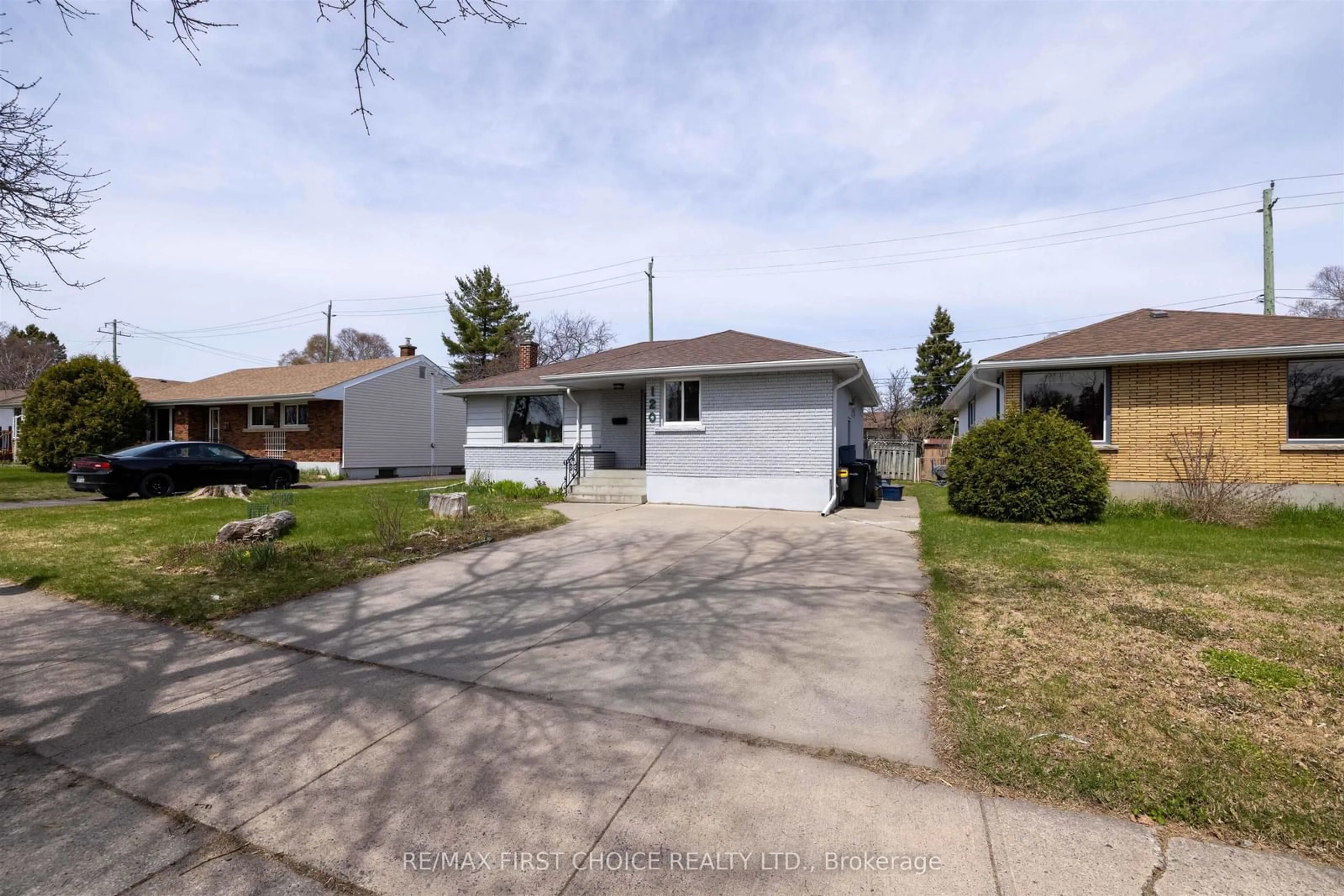 Unknown for 120 Robinson Dr, Thunder Bay Ontario P7A 6G5