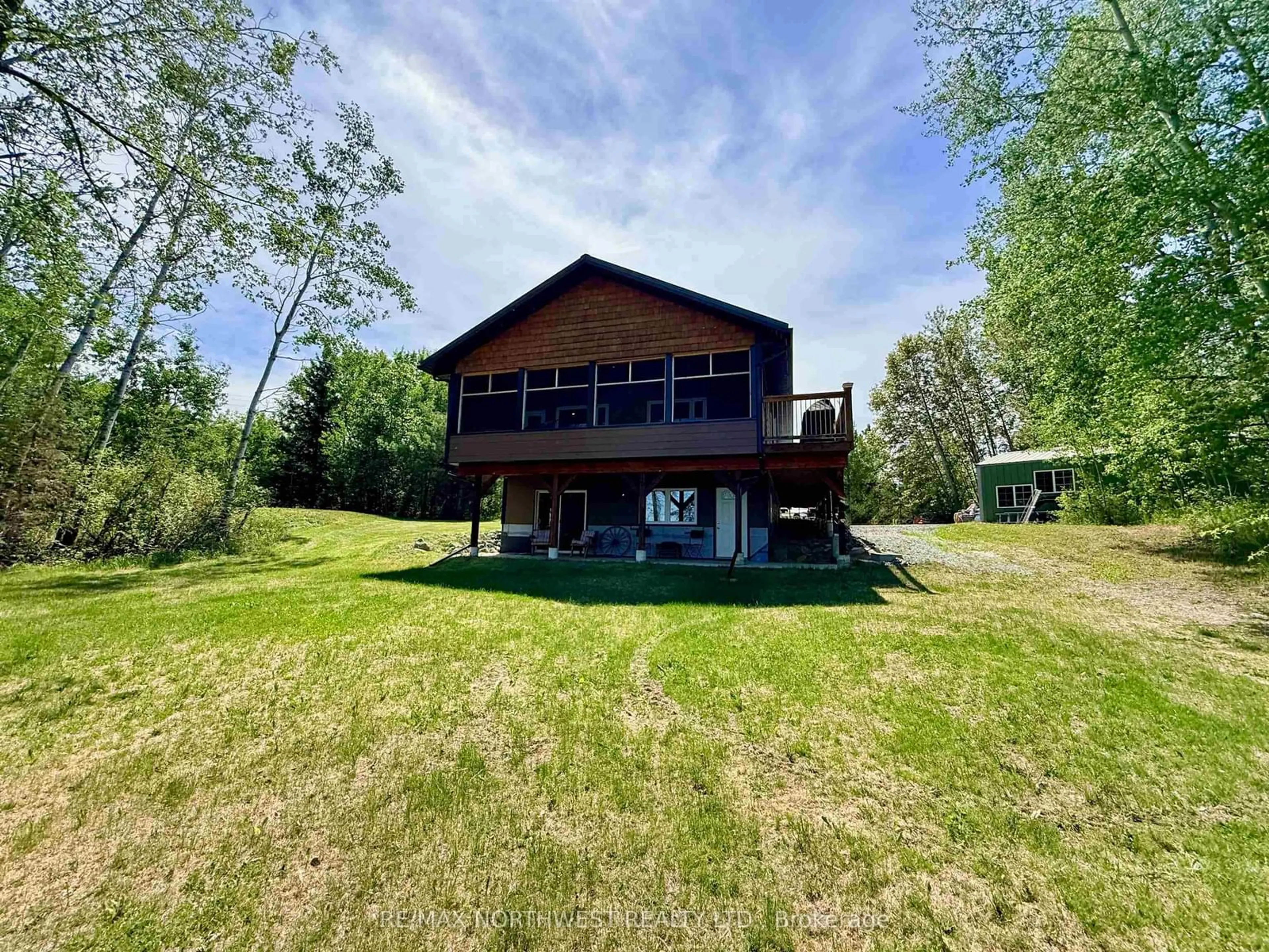 A pic from outside/outdoor area/front of a property/back of a property/a pic from drone, water/lake/river/ocean view for 46 Aztec Drive, Sioux Narrows-Nestor Falls Ontario P0X 1N0