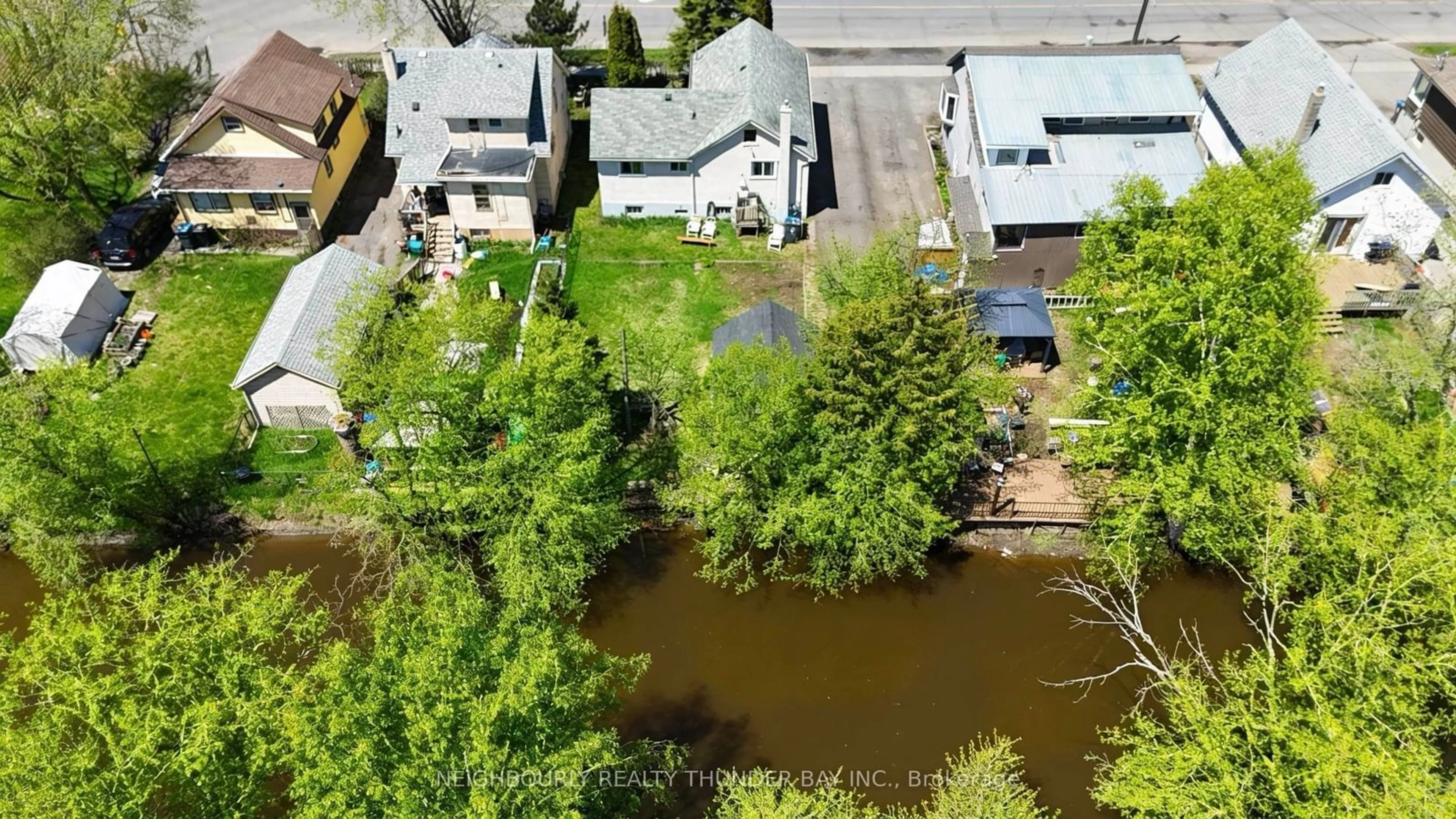 A pic from outside/outdoor area/front of a property/back of a property/a pic from drone, water/lake/river/ocean view for 450 Northern Ave, Thunder Bay Ontario P7C 2V6