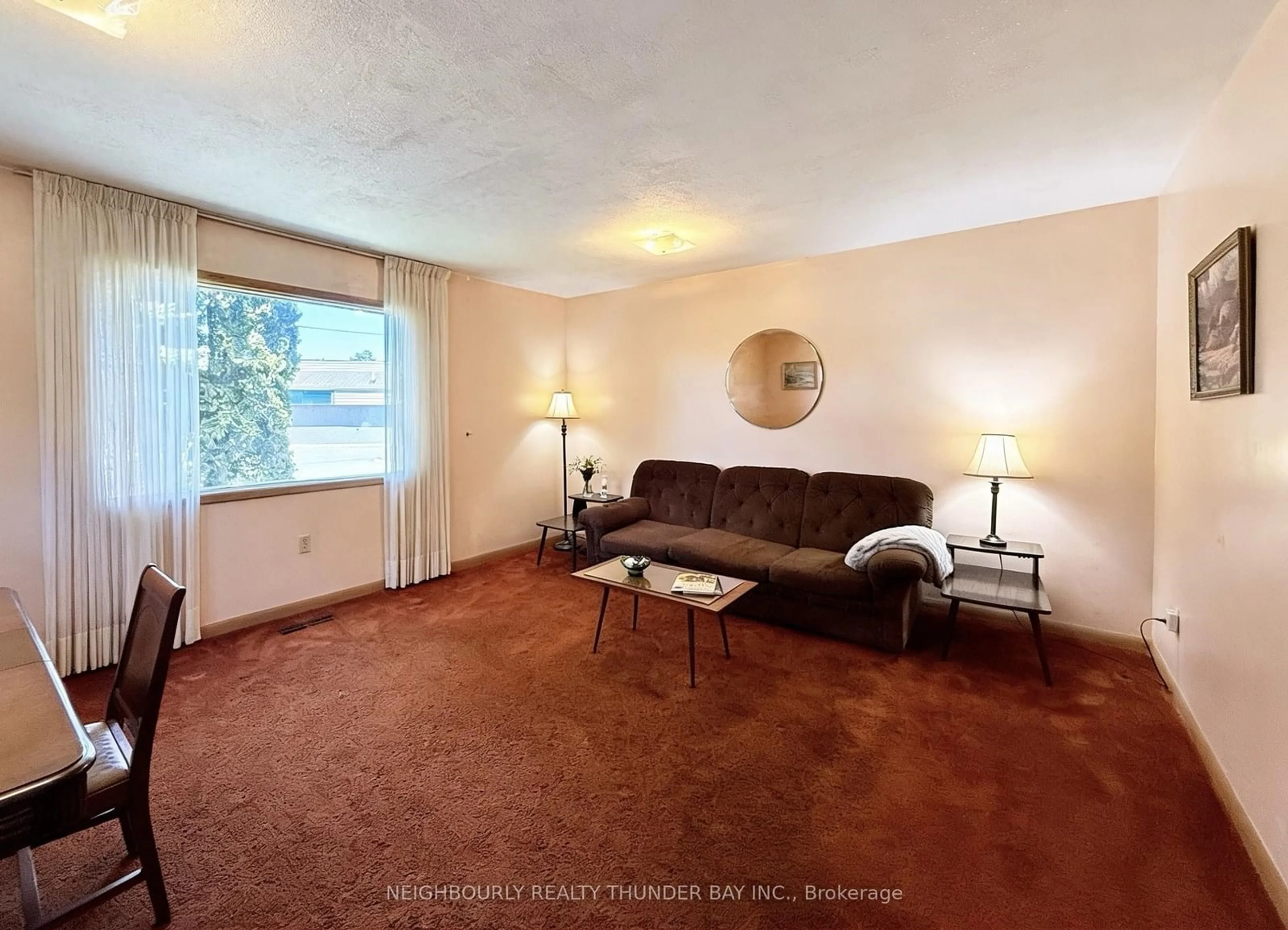 Living room with furniture, unknown for 450 Northern Ave, Thunder Bay Ontario P7C 2V6