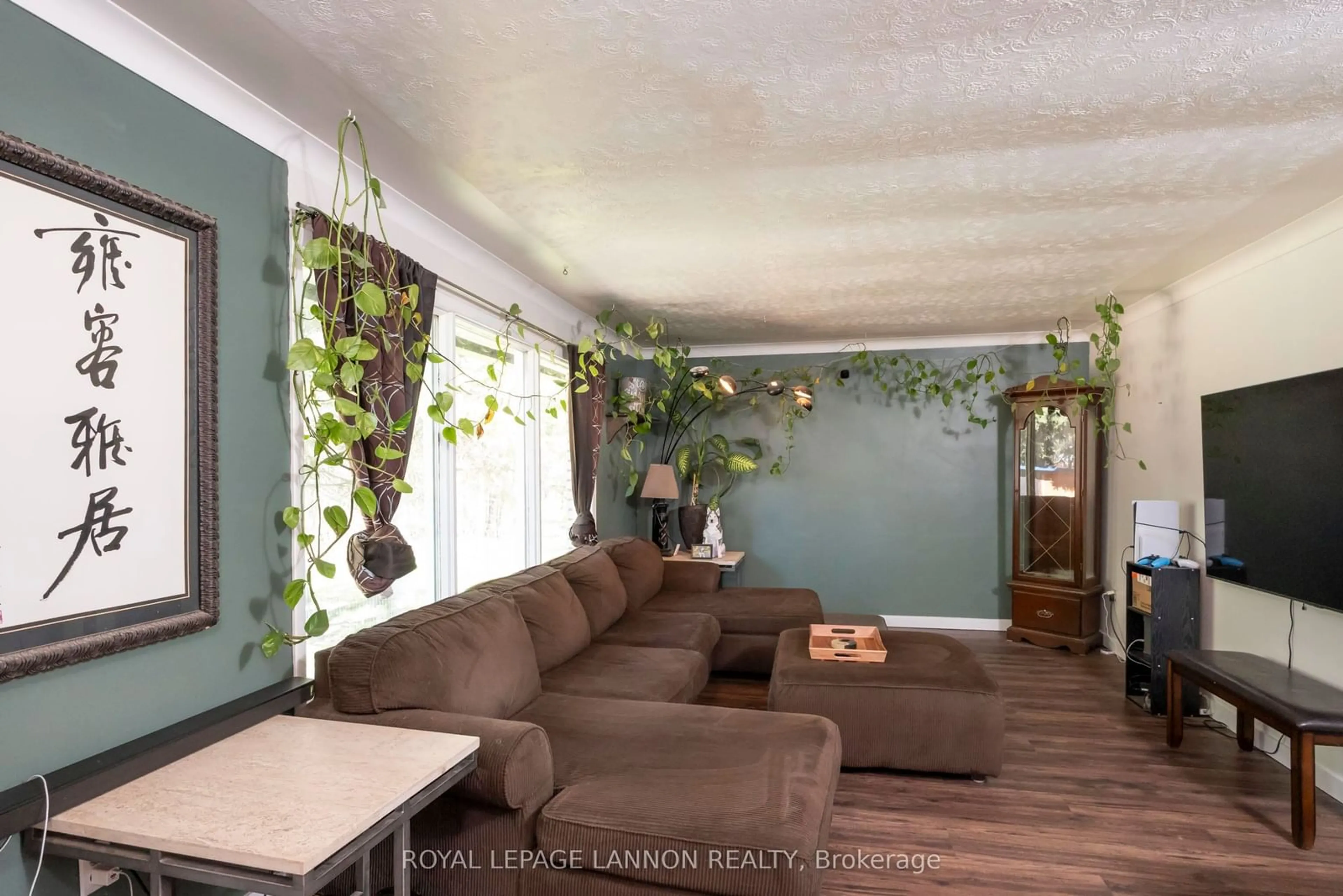 Living room with furniture, unknown for 6301 Loch Lomond Rd, Thunder Bay Ontario P7K 1C1