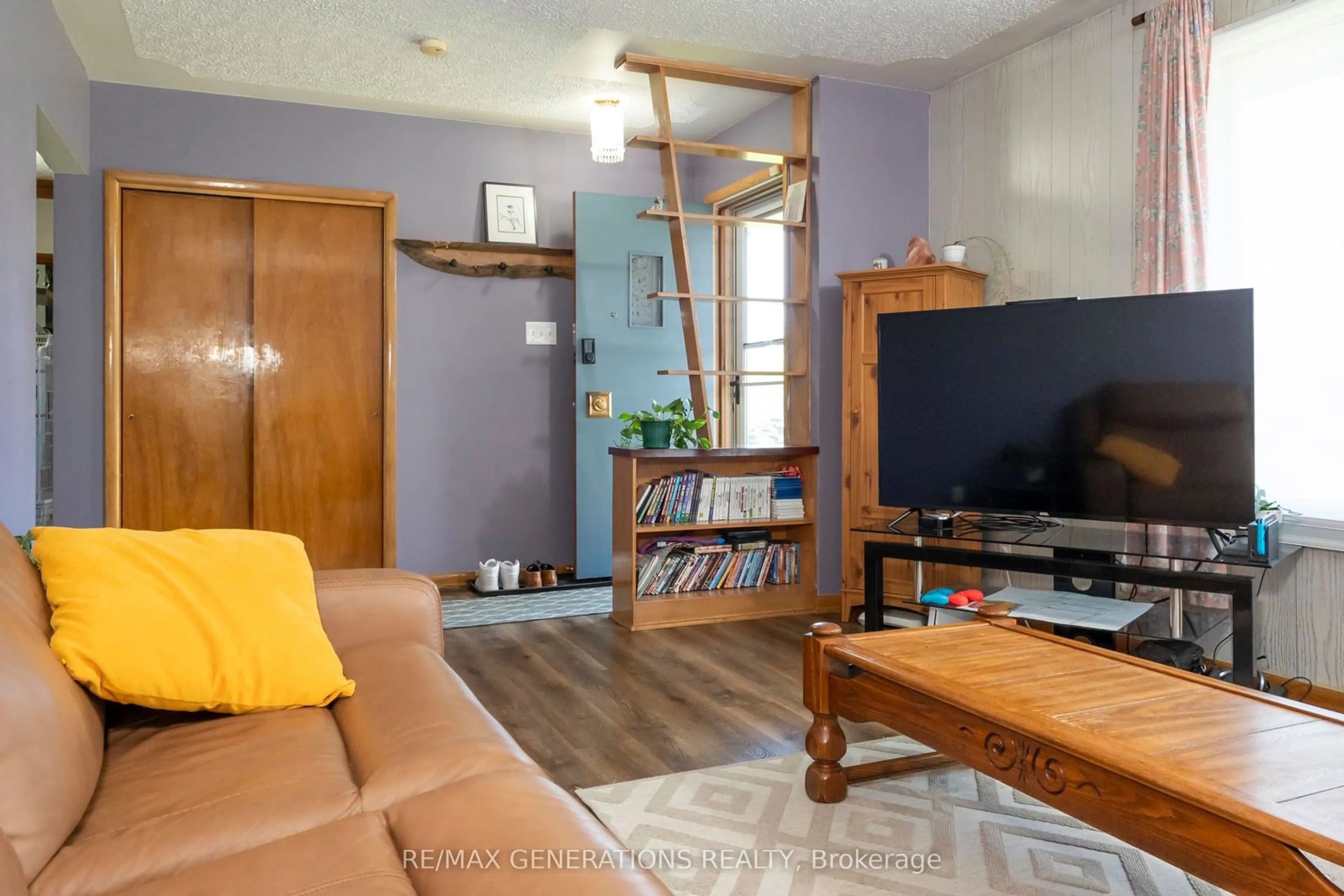 Living room with furniture, unknown for 112 IBBETSON St, Thunder Bay Ontario P7A 7J9