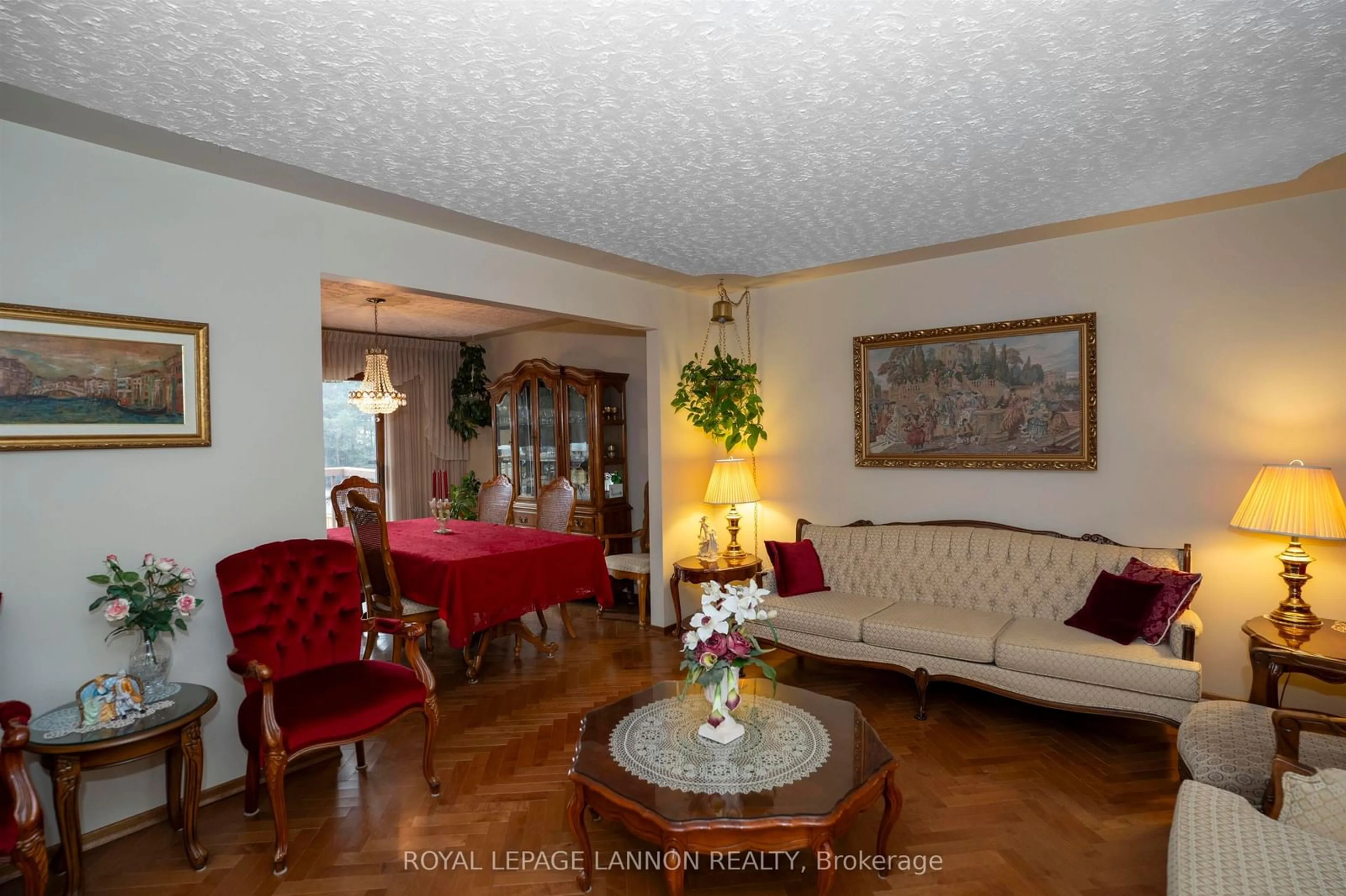 Living room with furniture, unknown for 149 Masters St, Thunder Bay Ontario P7B 6L6