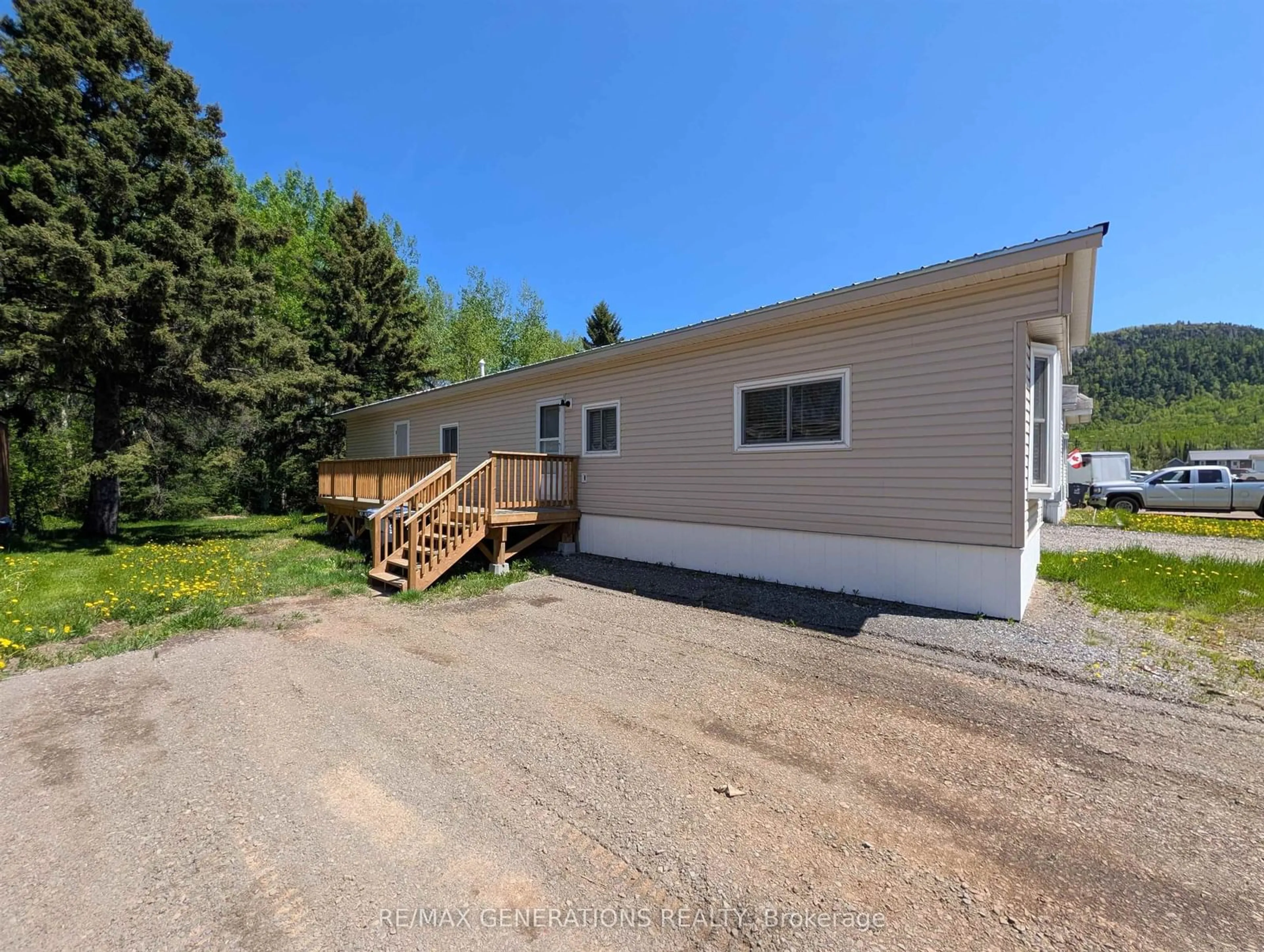 Unknown for 1055 CHIPPEWA Rd #G11, Thunder Bay Ontario P7J 1J1