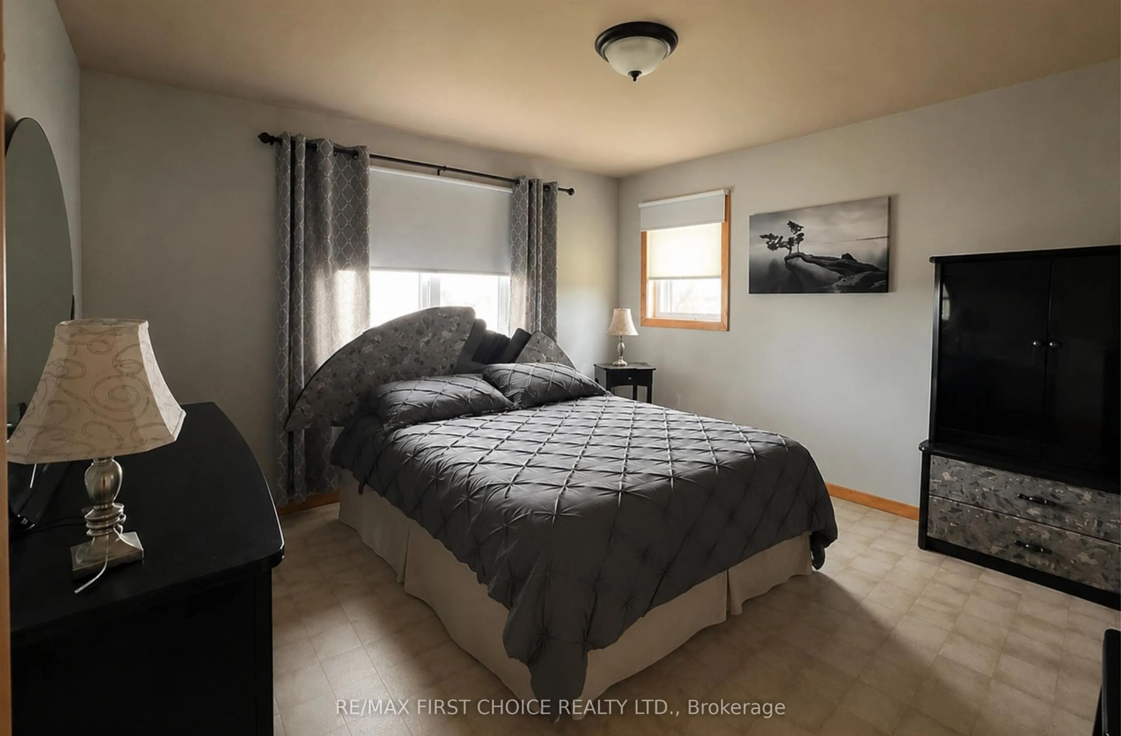 Bedroom with bed, unknown for 6086 Hwy 11/71, Emo Ontario P0W 1E0