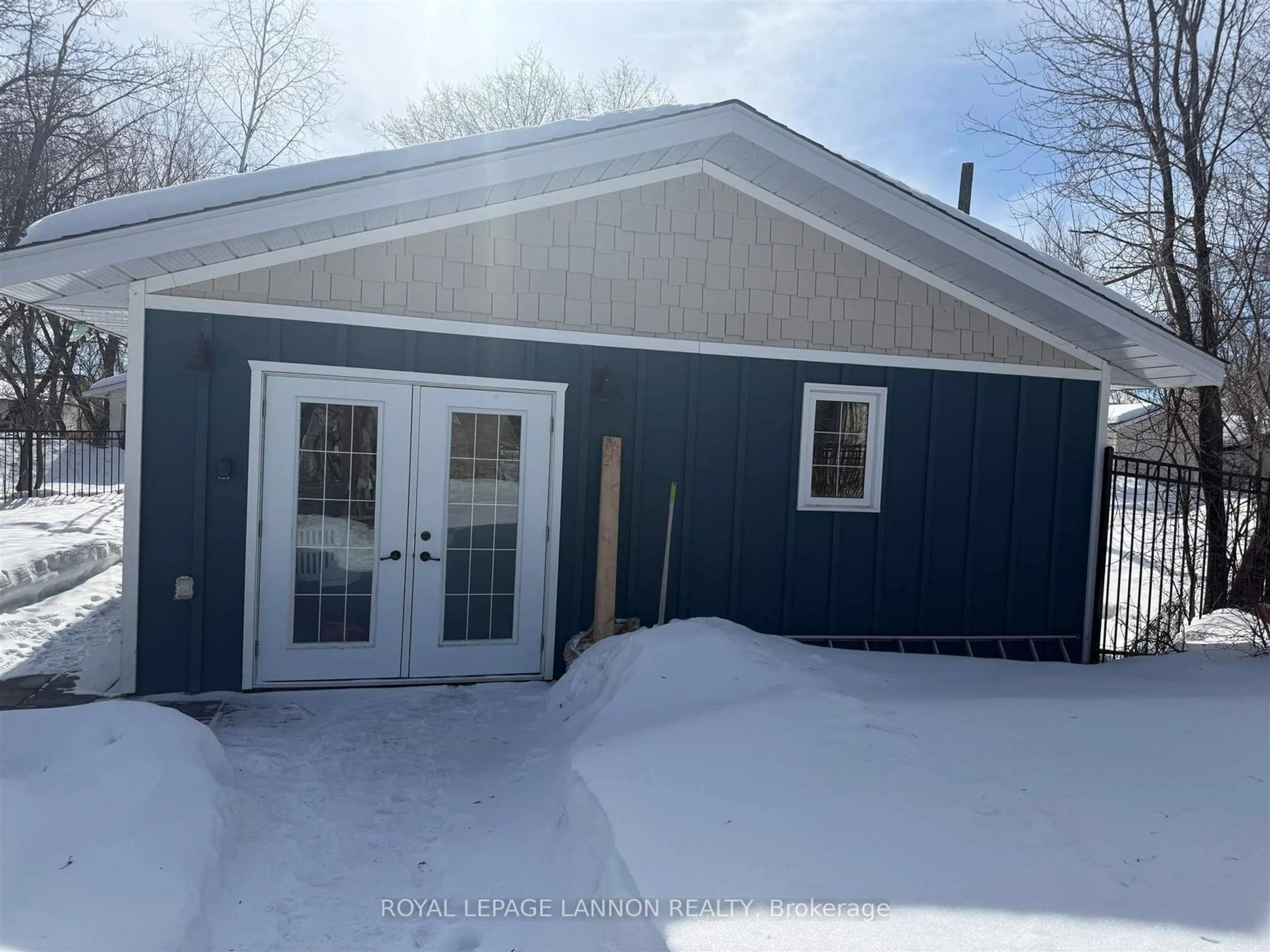 Shed for 109 King Street, Sioux Lookout Ontario P8T 1C3