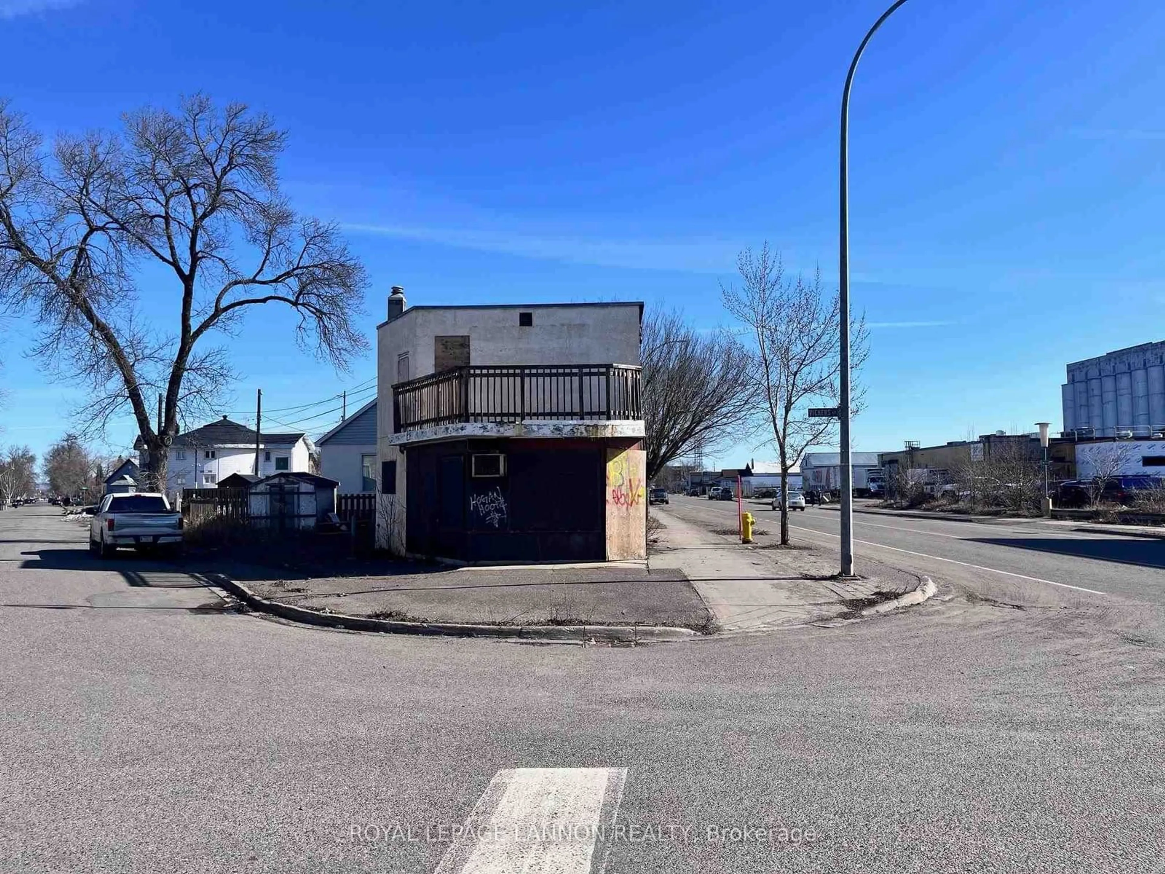 A pic from outside/outdoor area/front of a property/back of a property/a pic from drone, street for 593 Syndicate Ave, Thunder Bay Ontario P7E 1E6