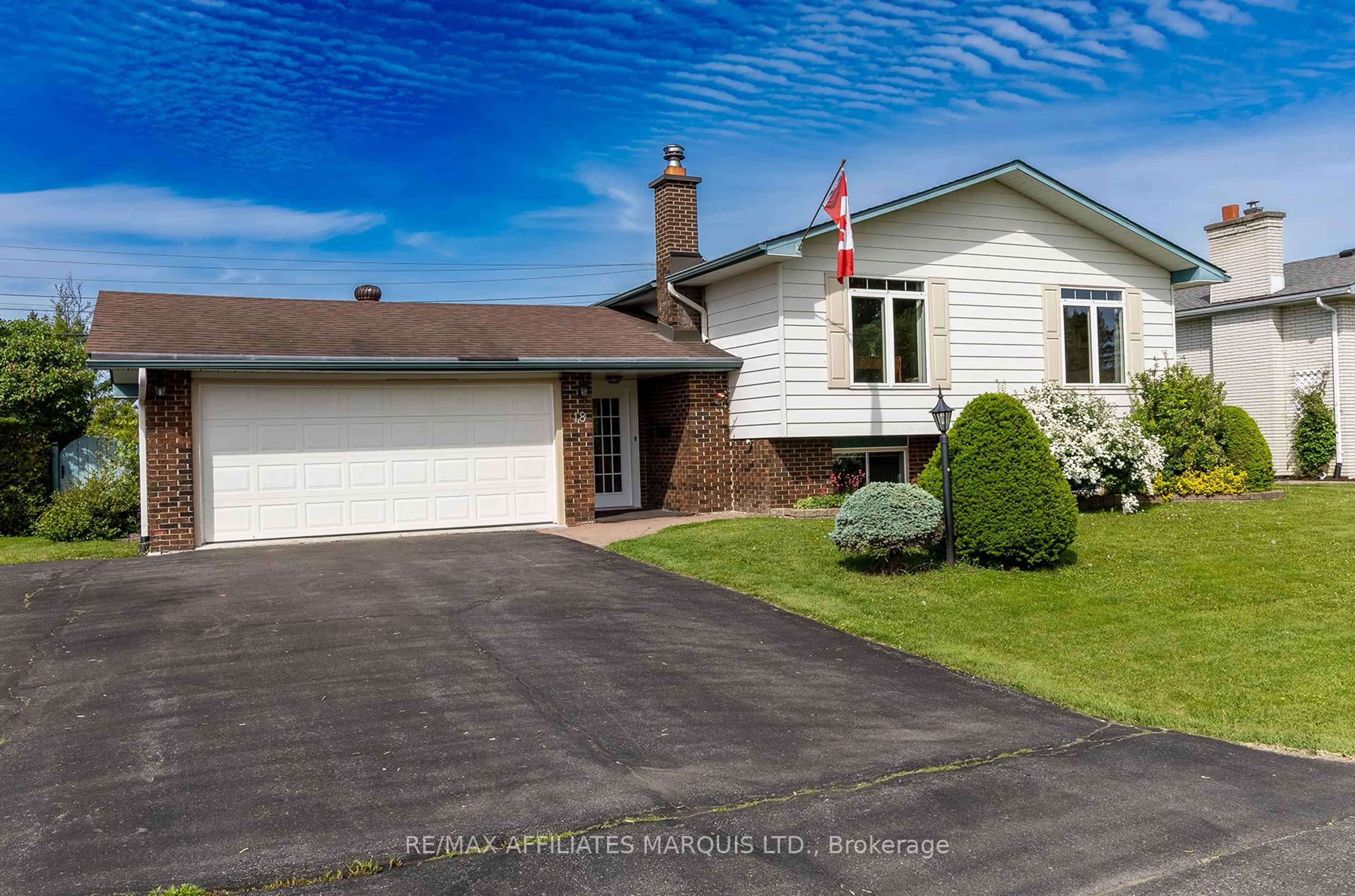 Home with vinyl exterior material, street for 18 Westwinds Dr, South Dundas Ontario K0C 1X0