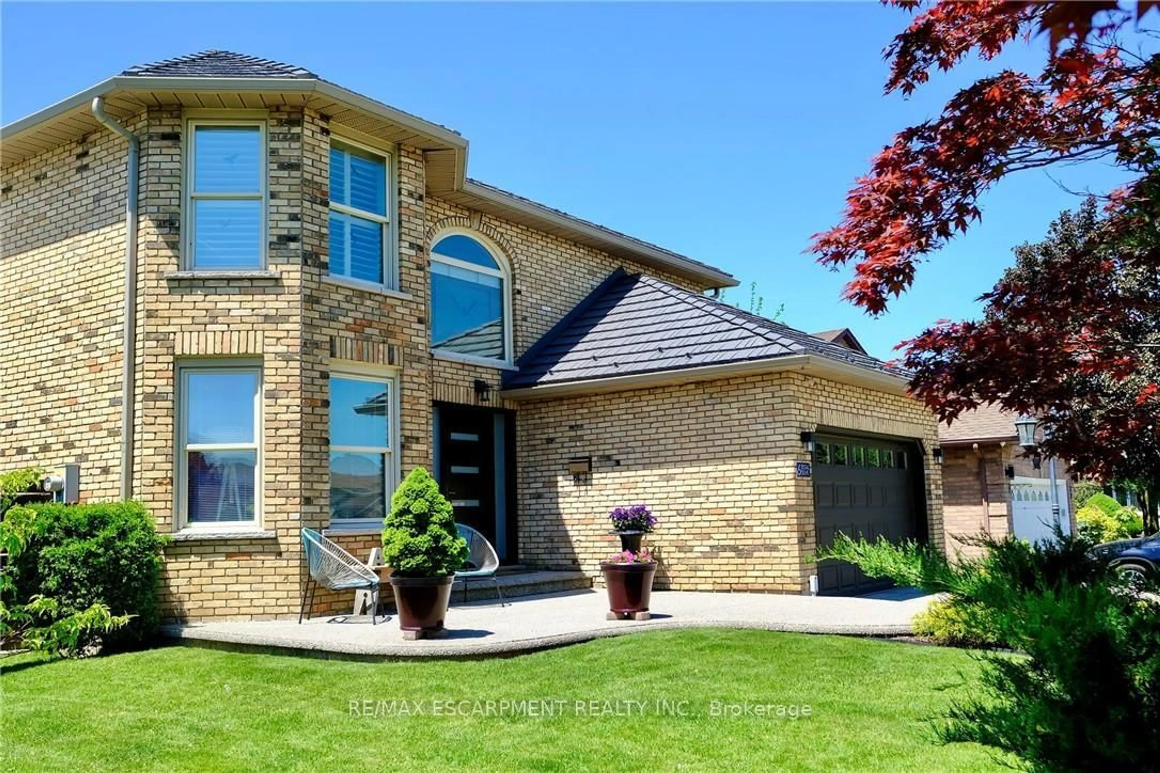 Home with brick exterior material, street for 6 Regal Dr, Hamilton Ontario L8W 2P4