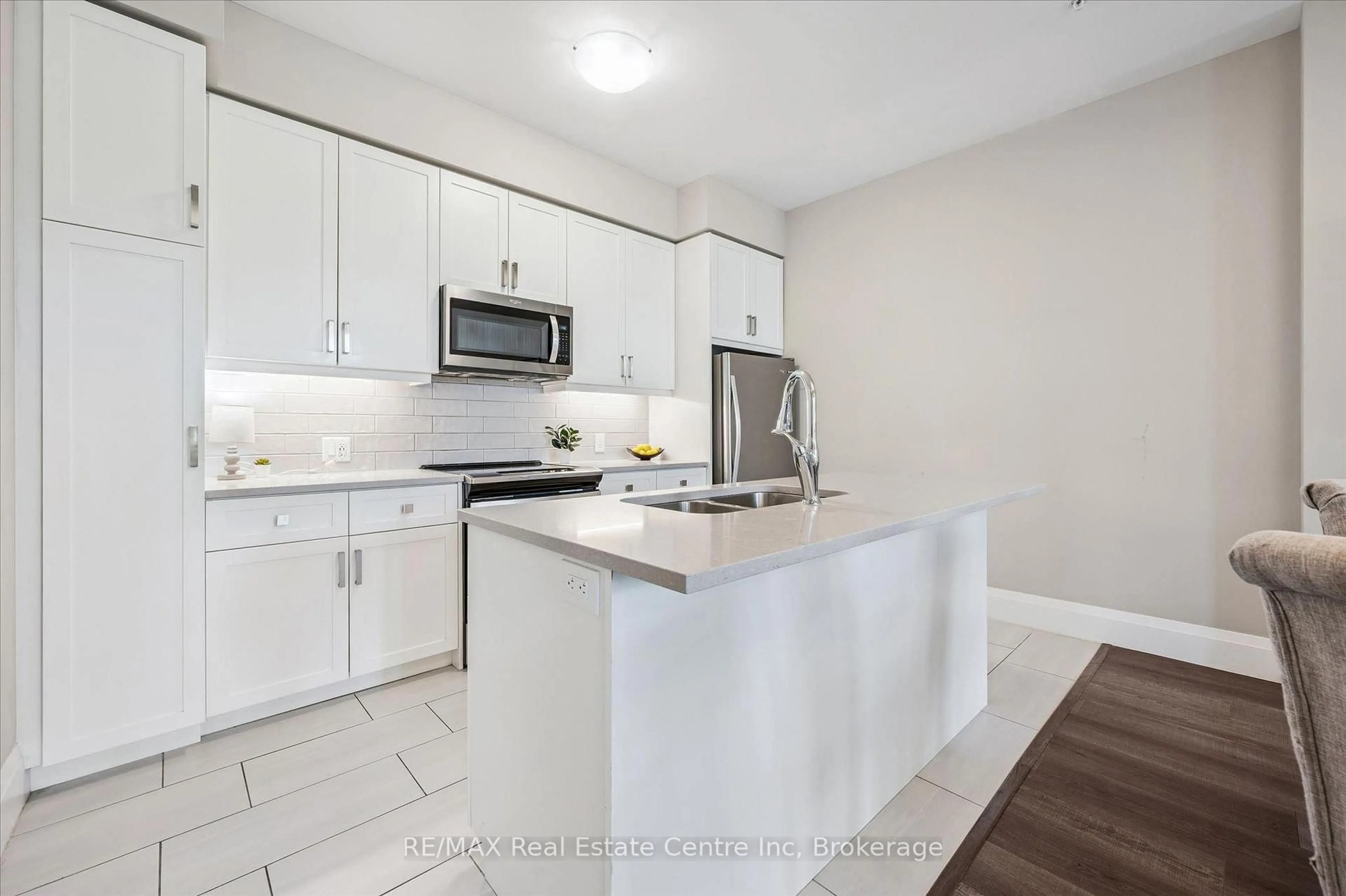 Unknown for 73 ARTHUR St #103, Guelph Ontario N1E 0S6
