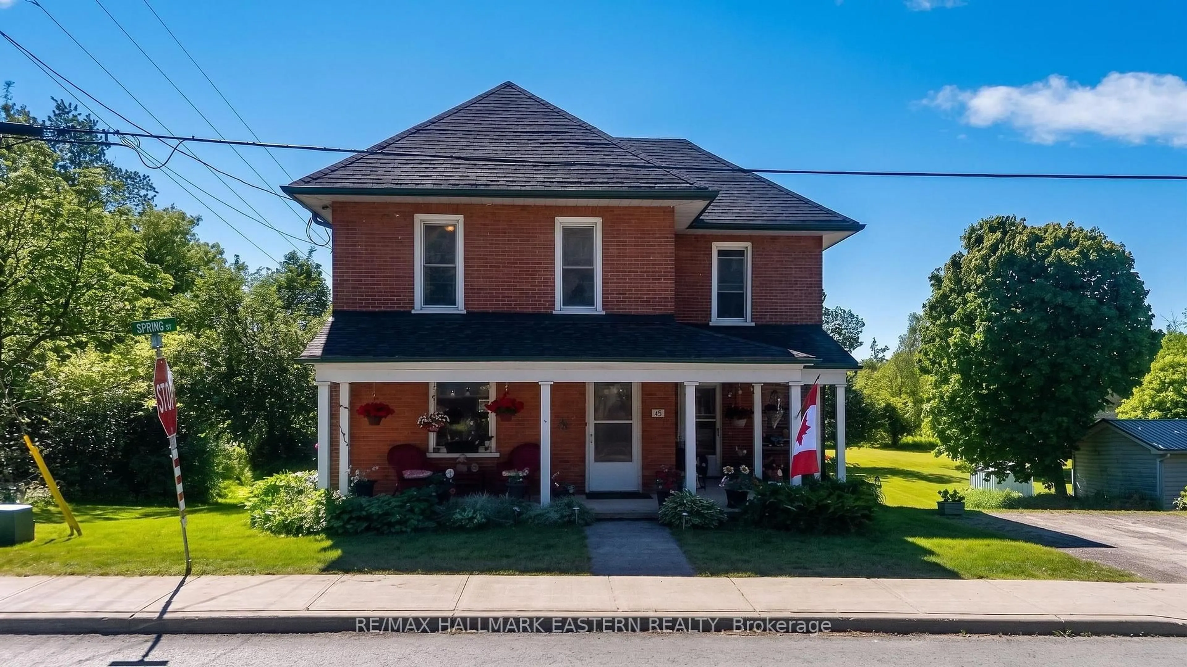 Home with brick exterior material, building for 45 Spring St, Asphodel-Norwood Ontario K0L 2V0