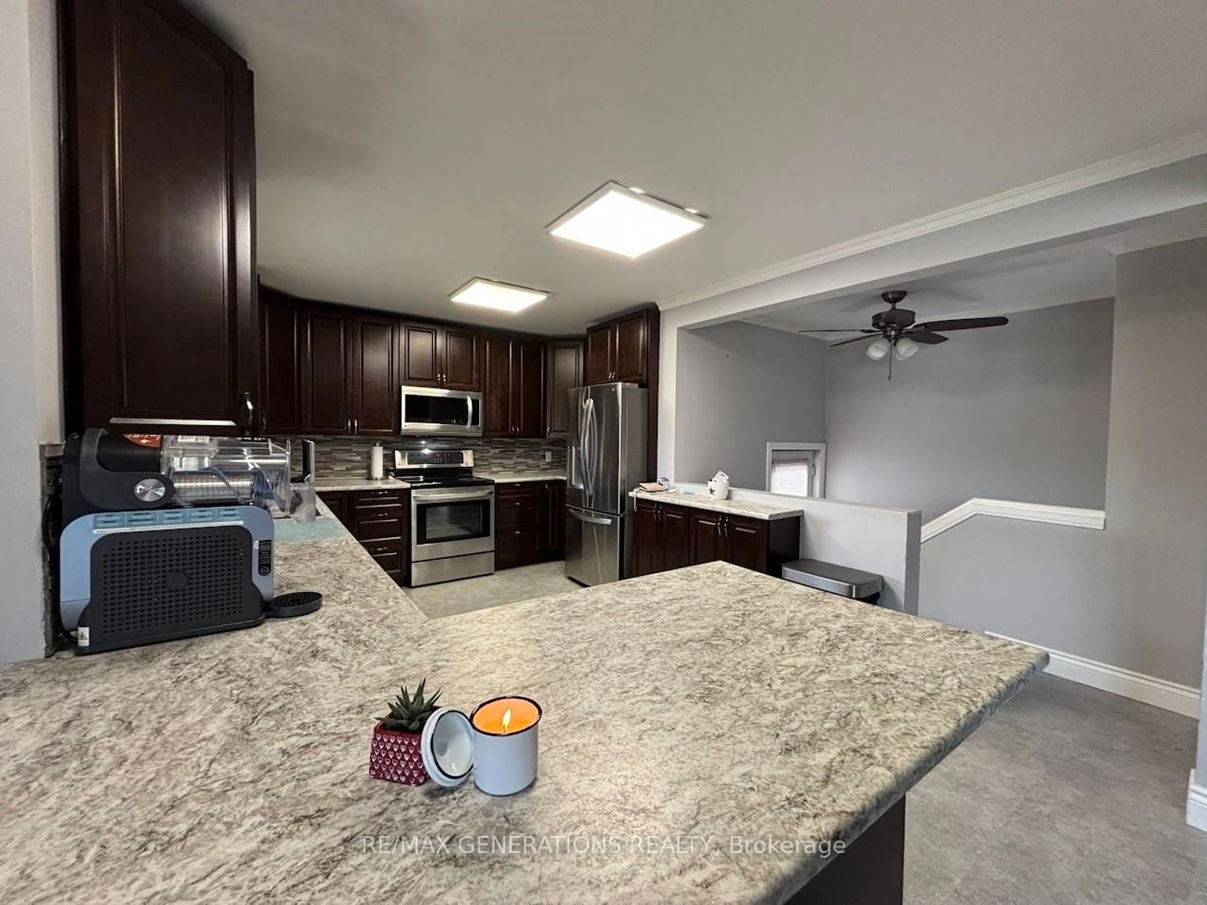 Open concept kitchen, ceramic/tile floor for 2 Essa Pl, Manitouwadge Ontario P0T 2C0