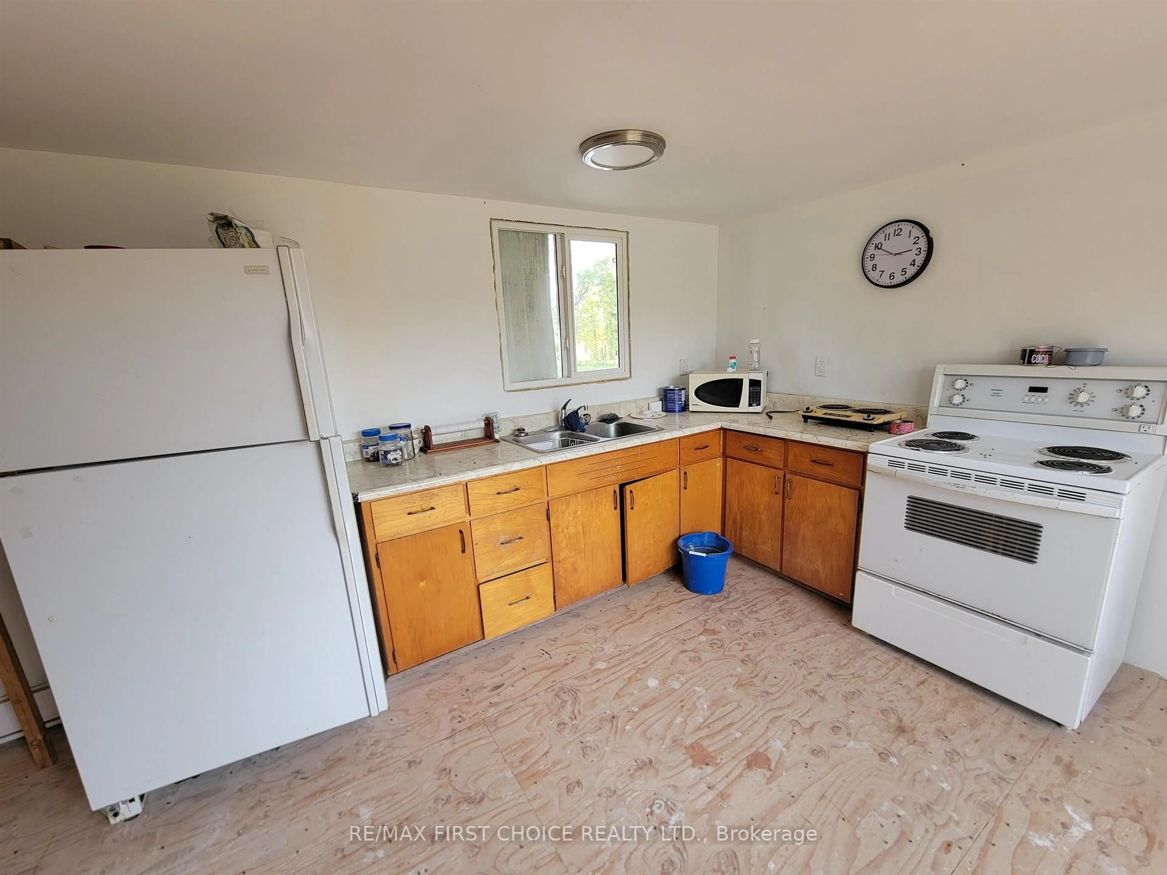 Standard kitchen, unknown for 37 Jewett Rd, Morley Ontario P0W 1N0