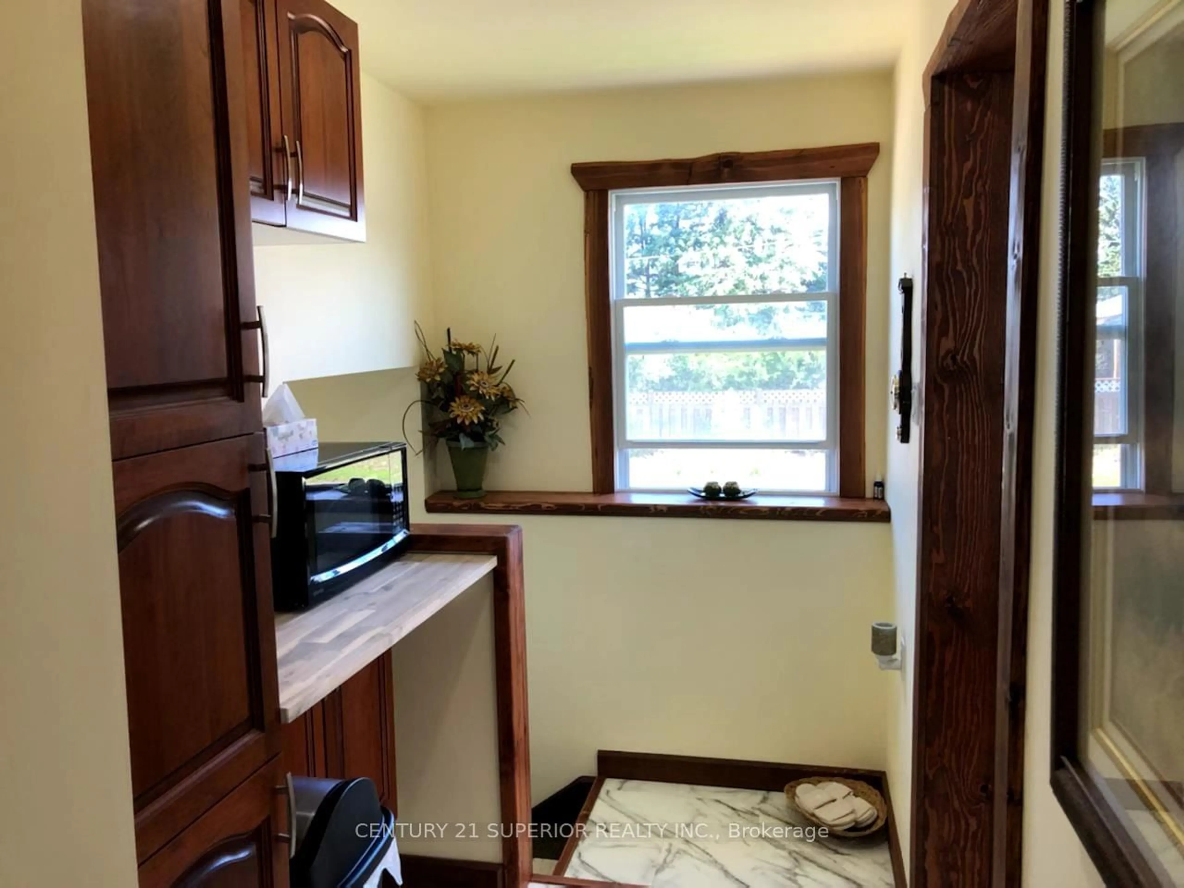 Standard kitchen, ceramic/tile floor for 240 Walker Street, Greenstone Ontario P0T 1G0
