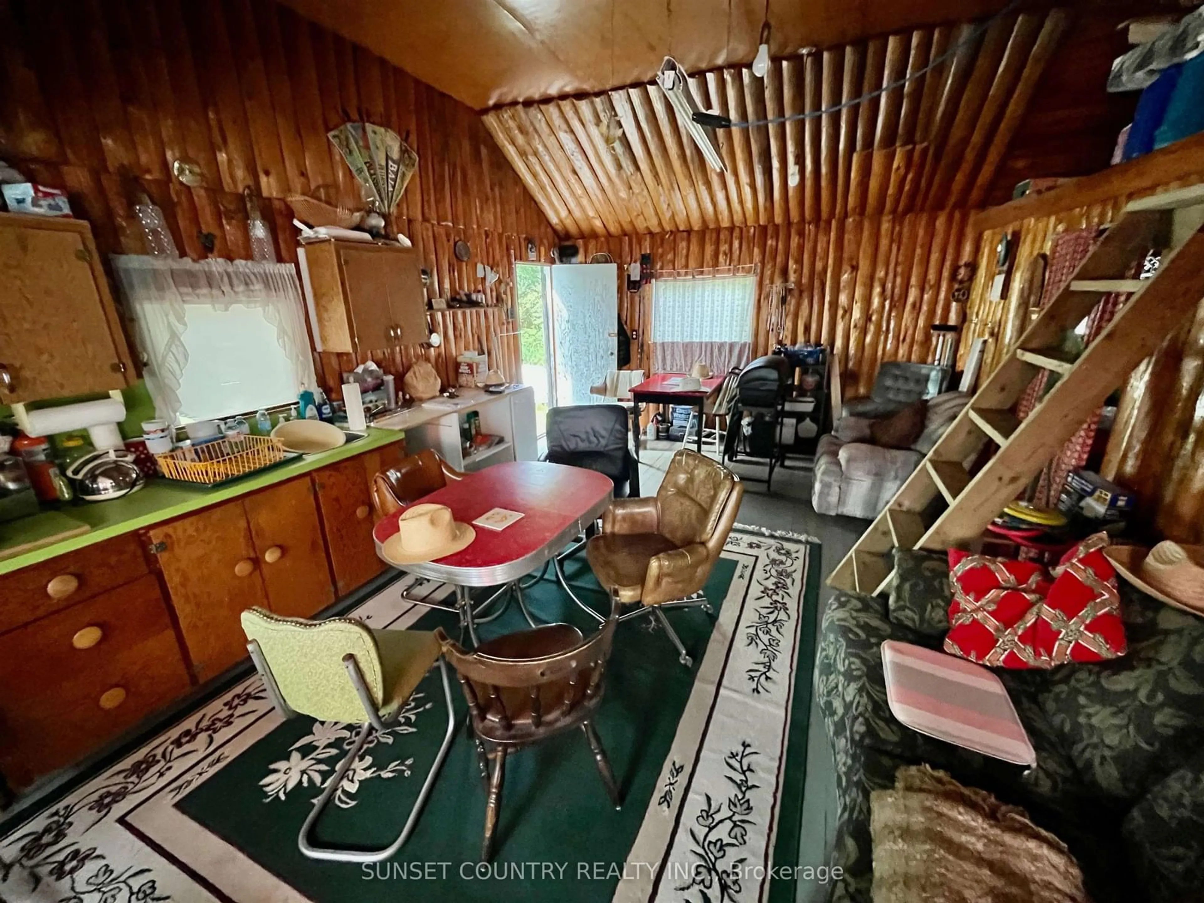 A pic of a room for 14101 HWy 17, Dryden Ontario P8N 2Y4
