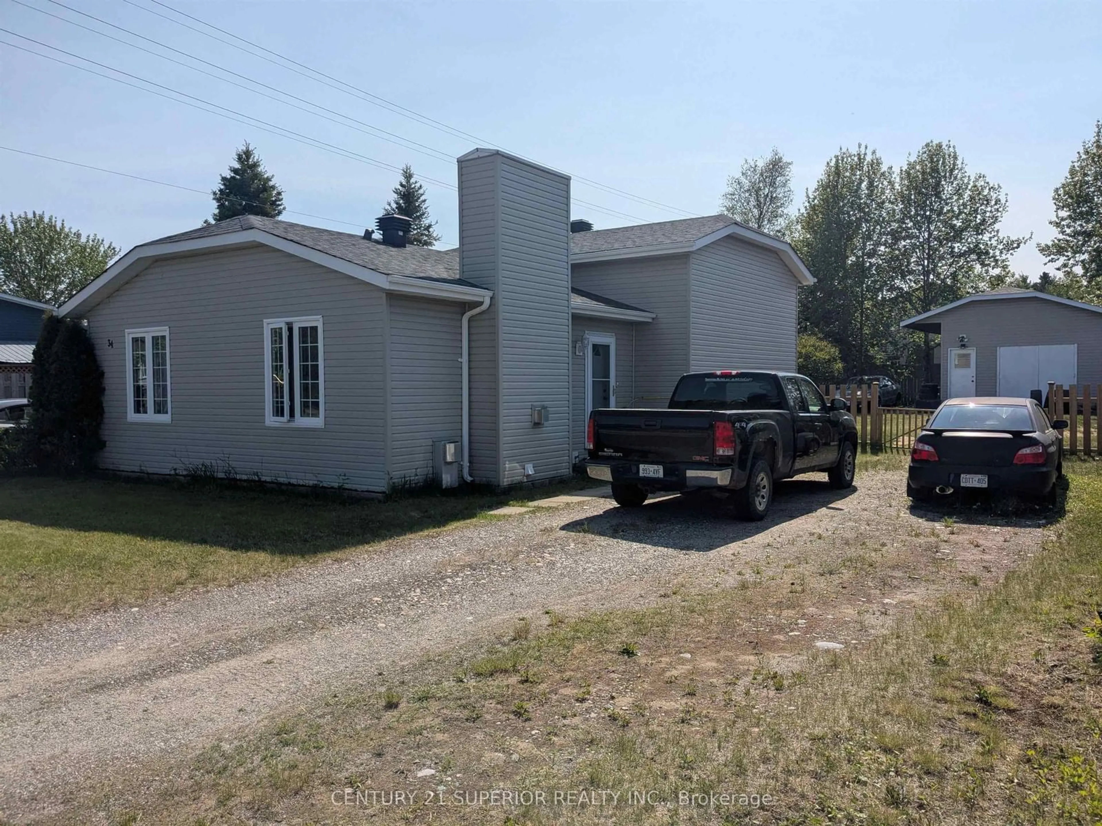 A pic from outside/outdoor area/front of a property/back of a property/a pic from drone, building for 34 Hemlo Drive, Marathon Ontario P0T 2E0