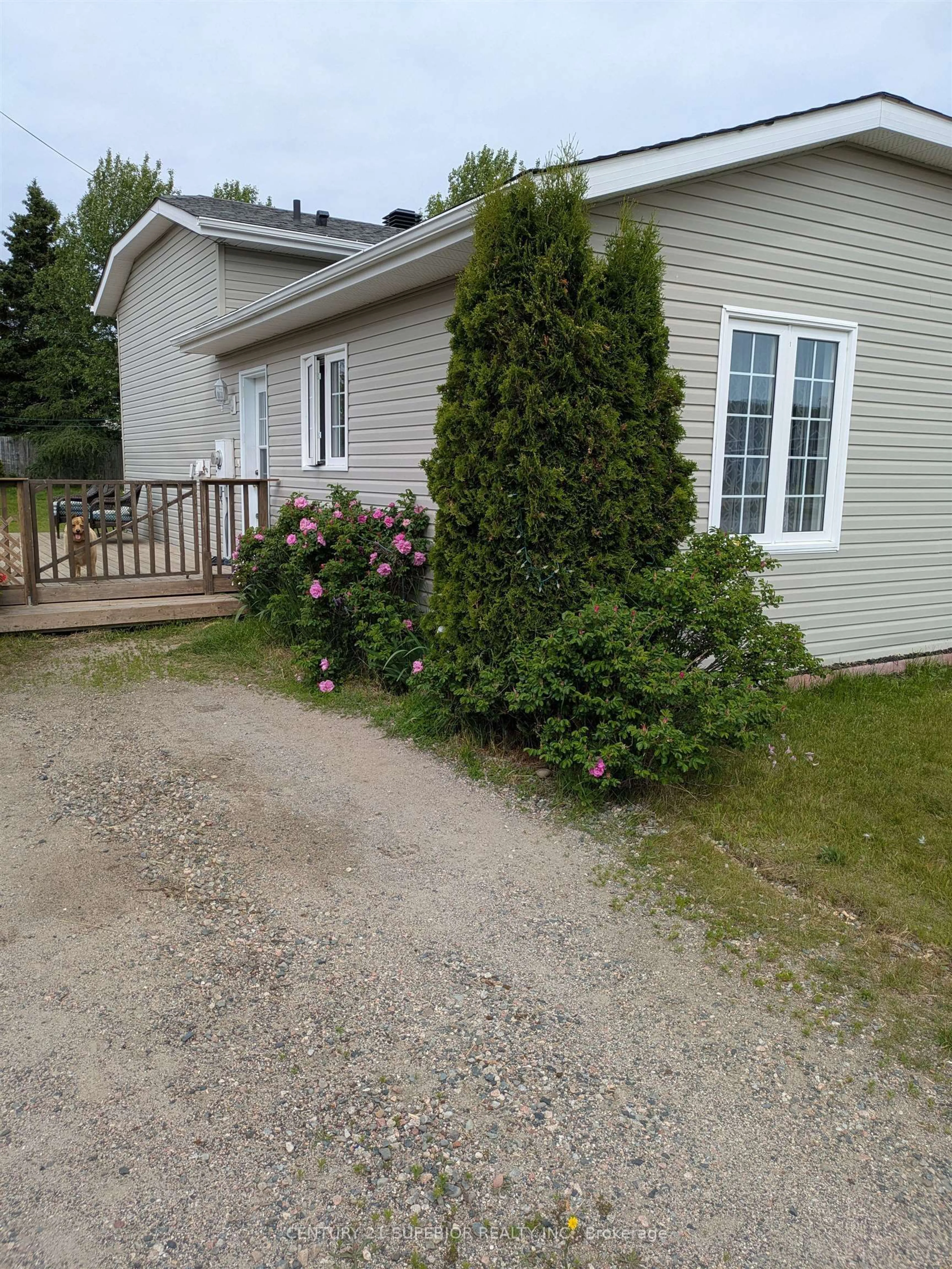 Unknown for 34 Hemlo Drive, Marathon Ontario P0T 2E0