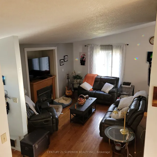 34 Hemlo Drive, Marathon 5